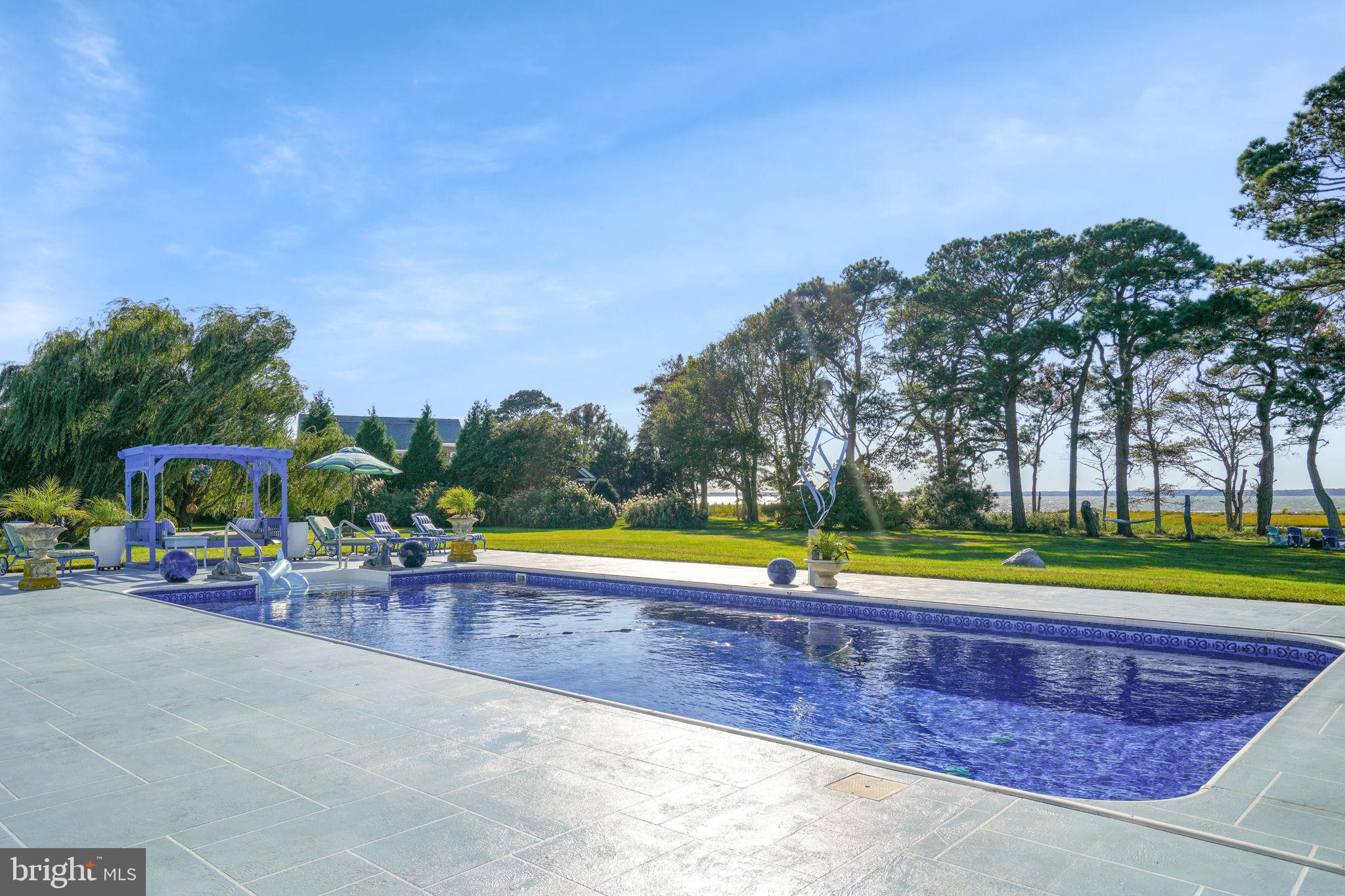 SOUTH POINT FARMS - Residential