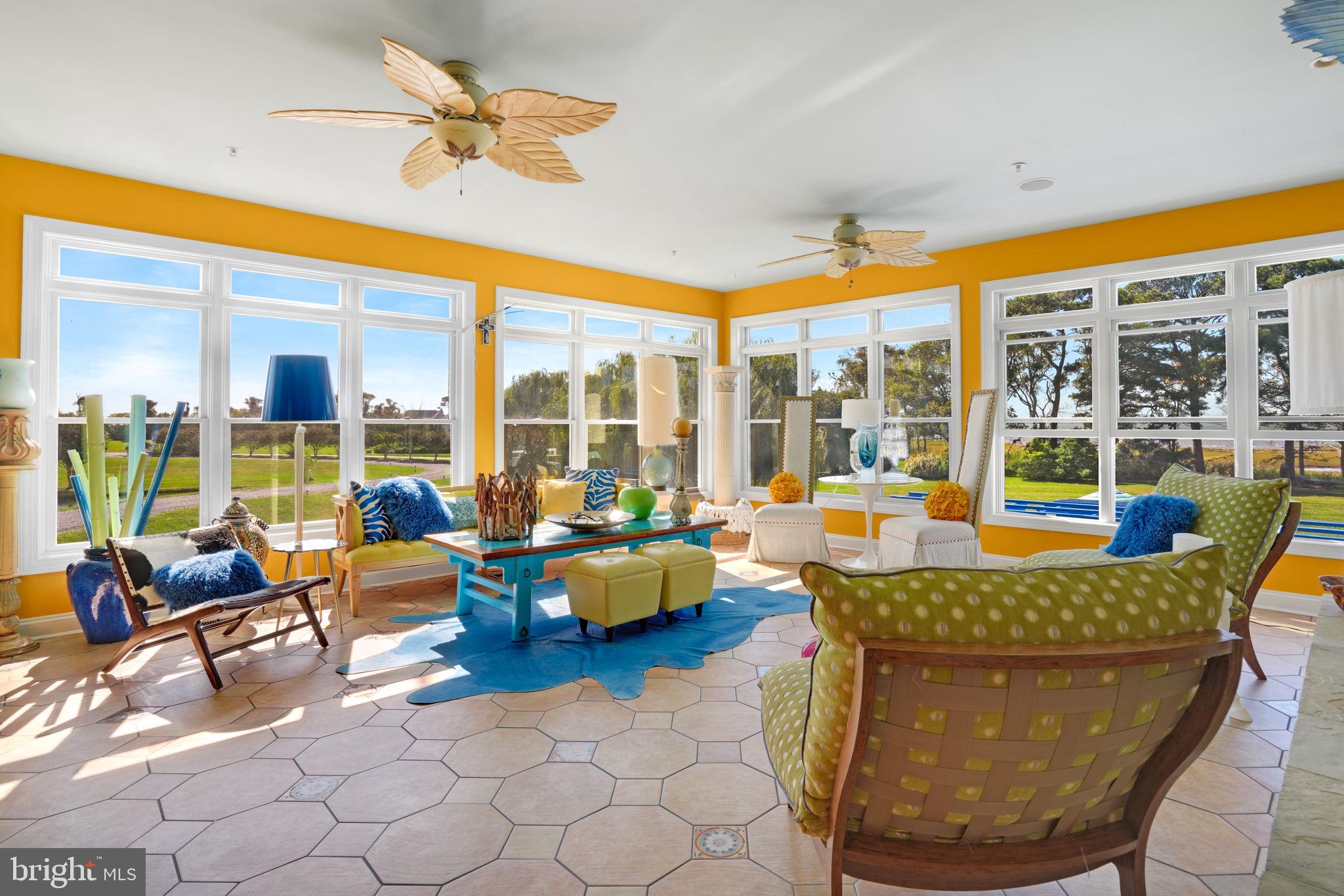 SOUTH POINT FARMS - Residential