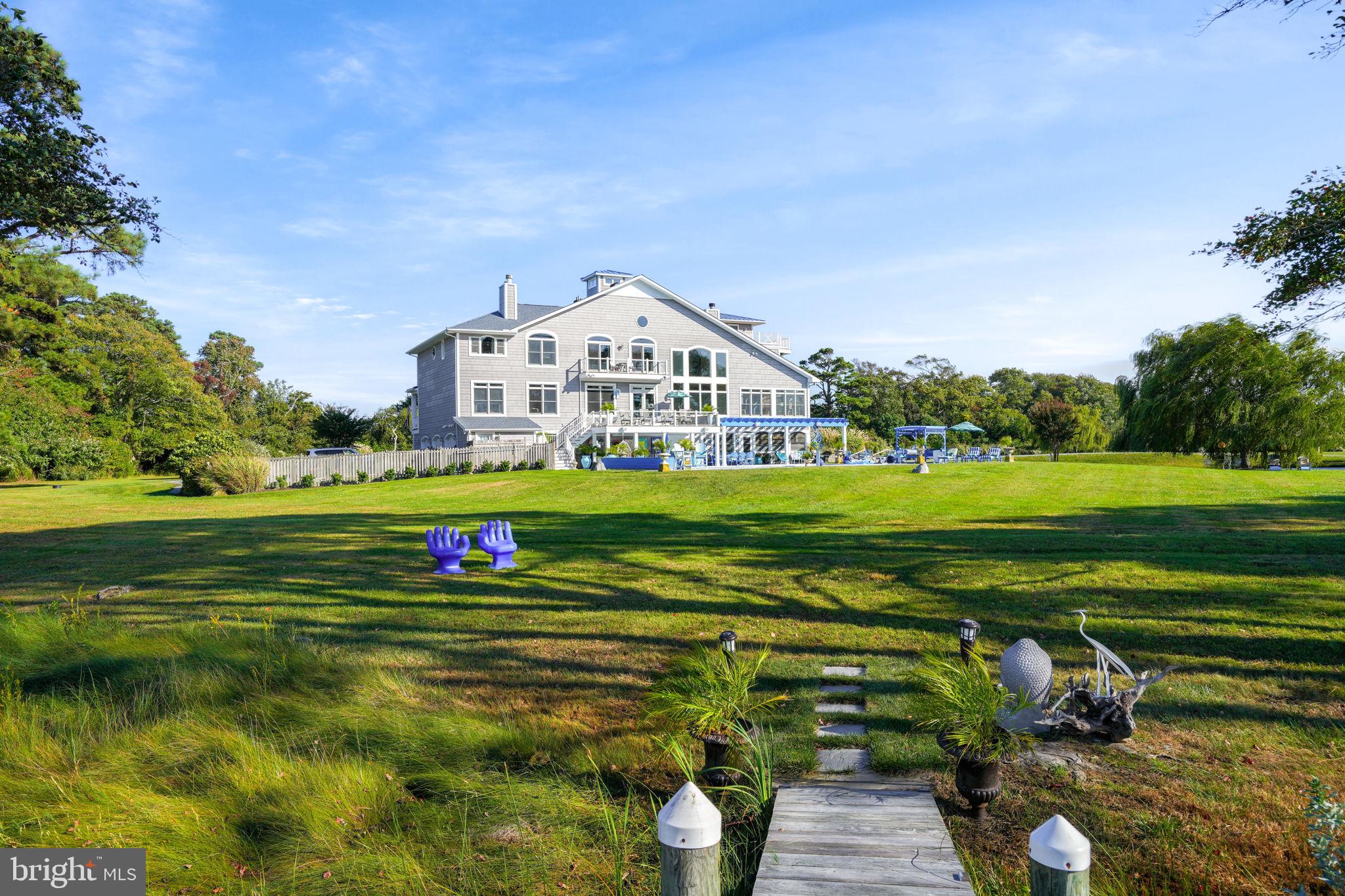 SOUTH POINT FARMS - Residential