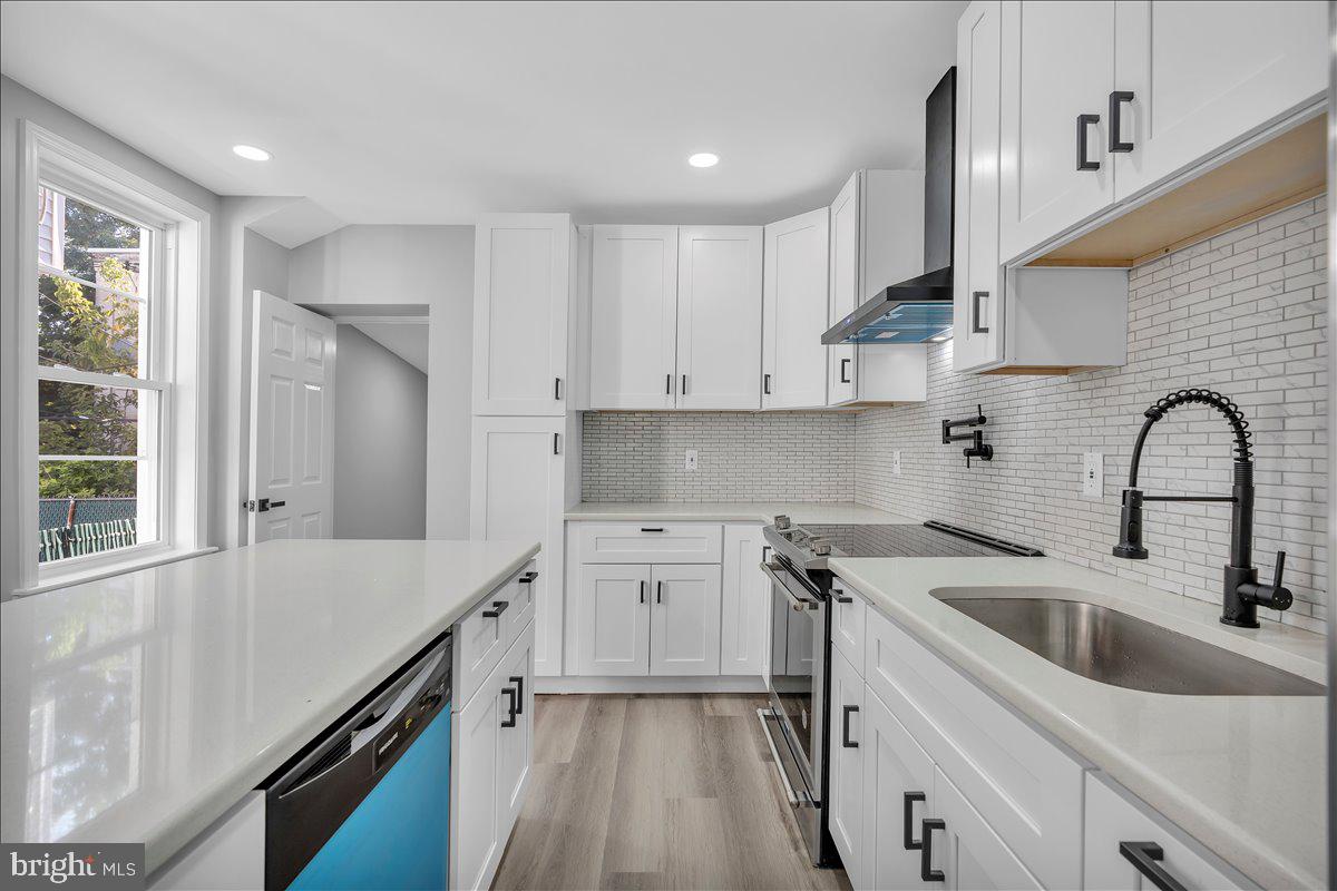 WEST PHILADELPHIA - Residential