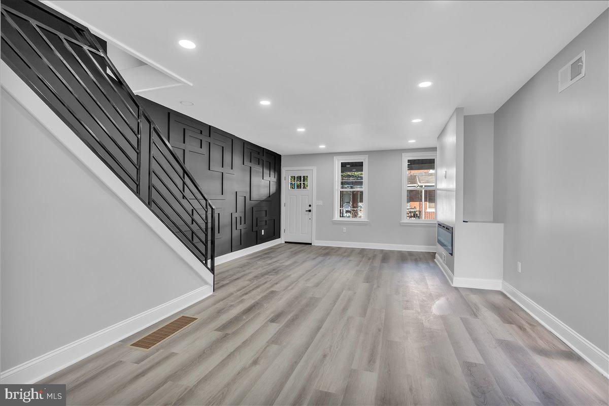 WEST PHILADELPHIA - Residential