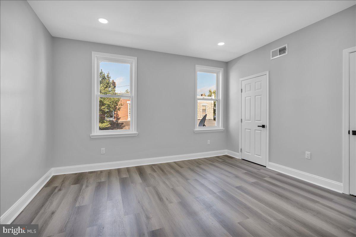 WEST PHILADELPHIA - Residential