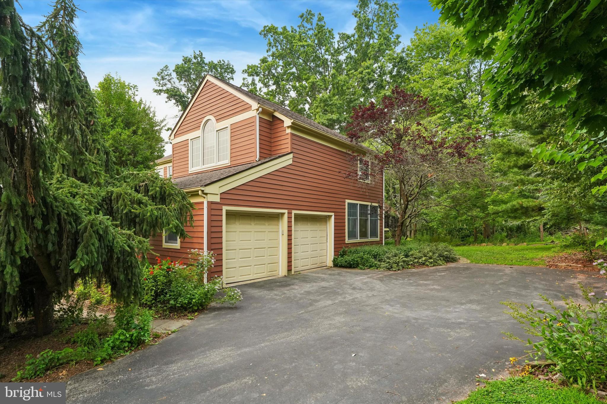 THE WOODLANDS - Residential