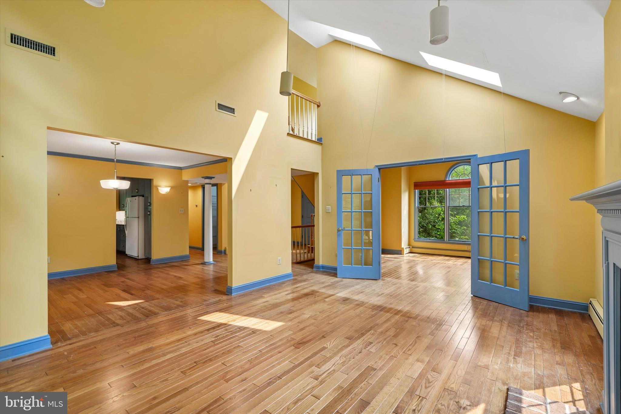 THE WOODLANDS - Residential