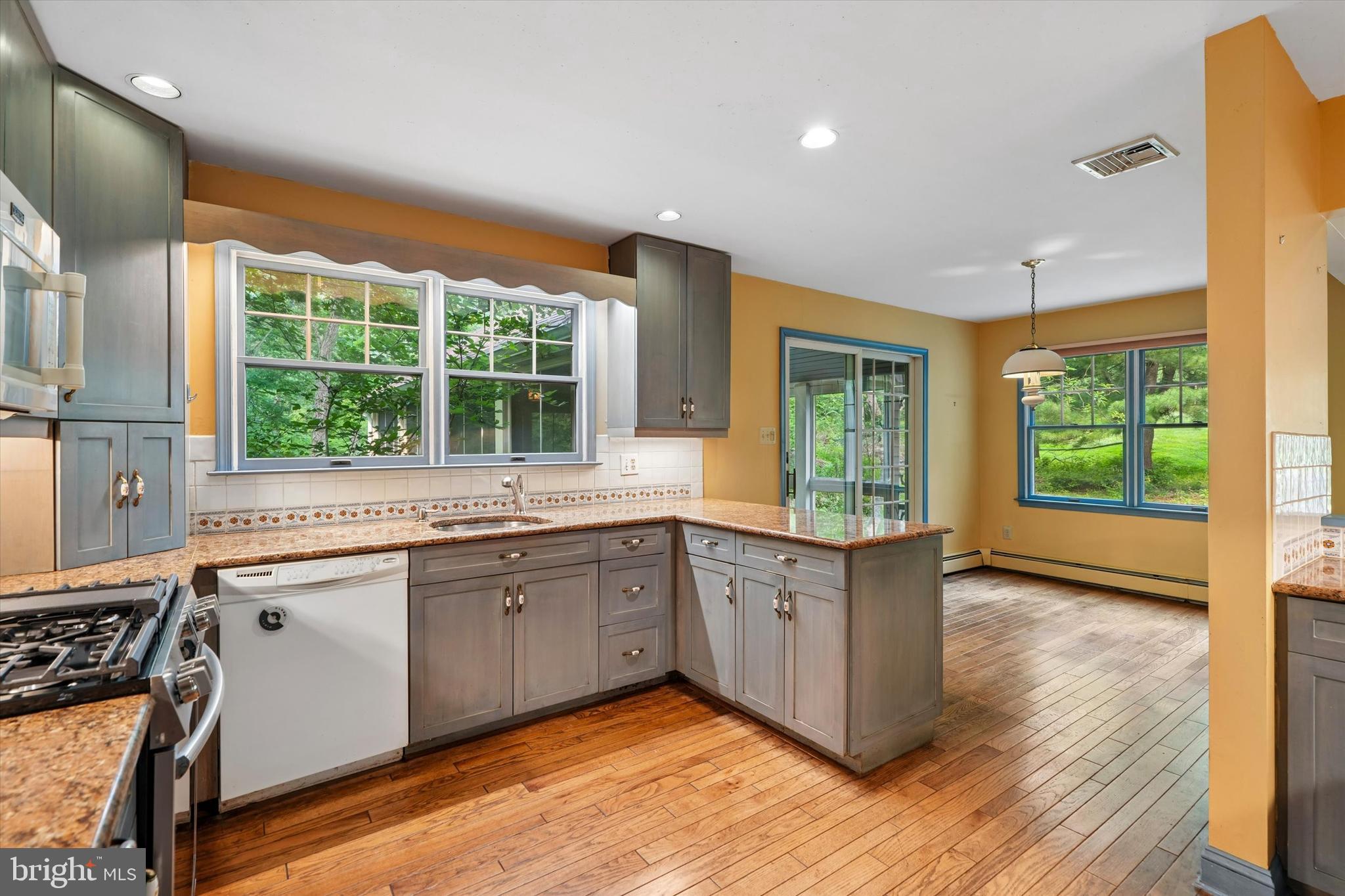 THE WOODLANDS - Residential