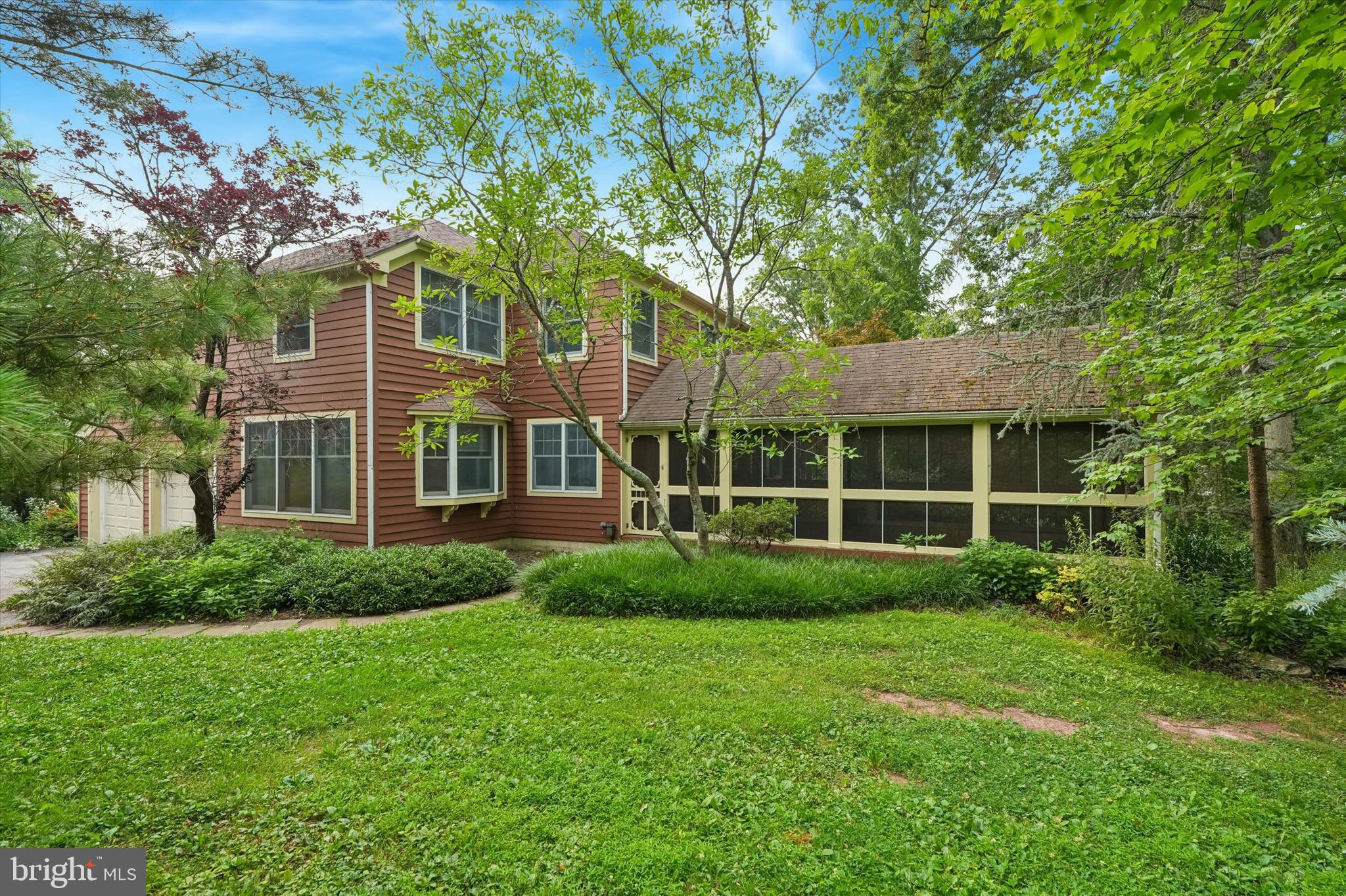 THE WOODLANDS - Residential