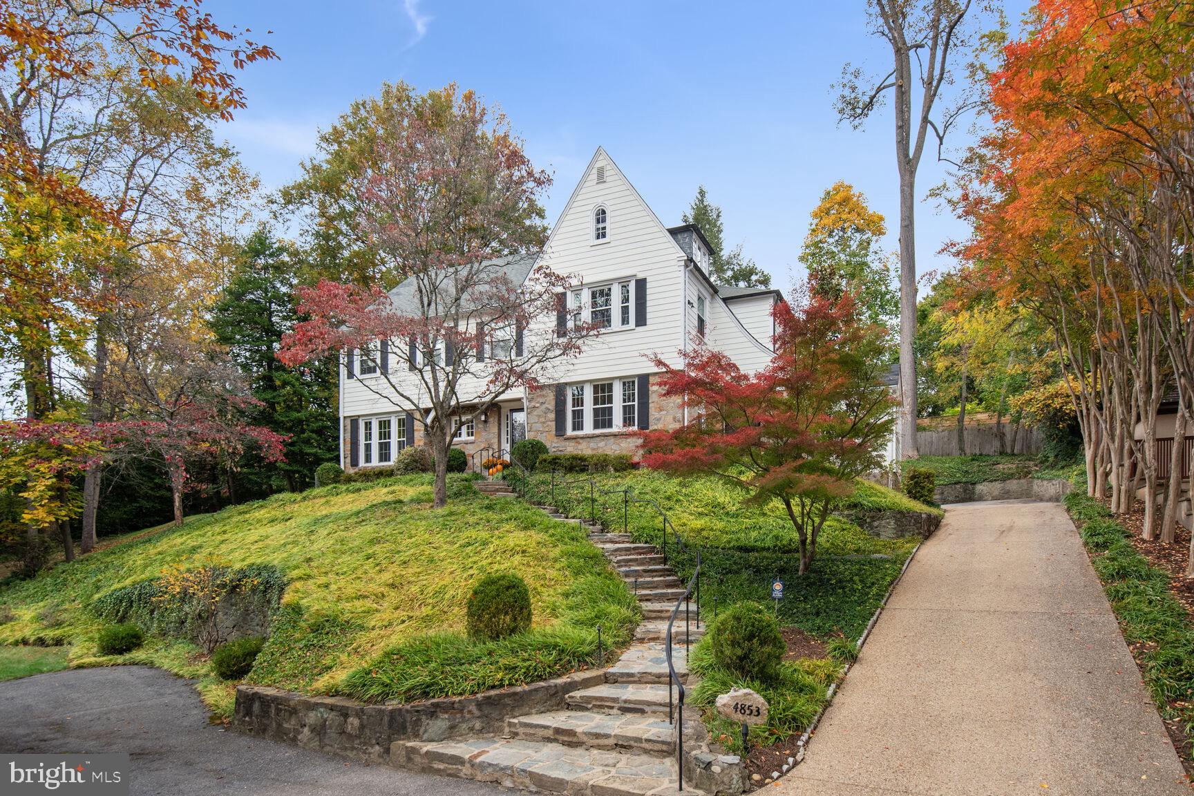 SPRING VALLEY - Residential