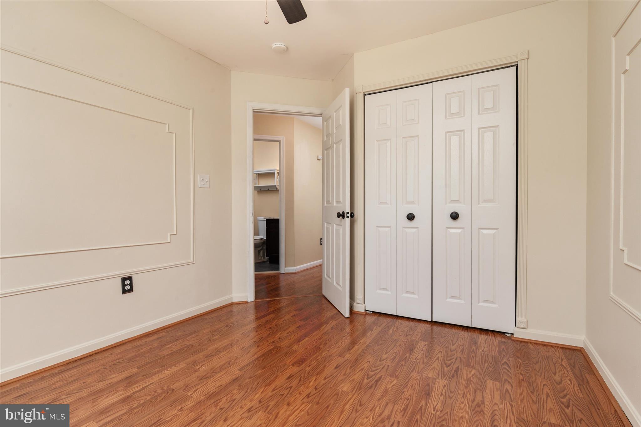 THE VILLAGES OF LYONSFIELD RUN - Residential