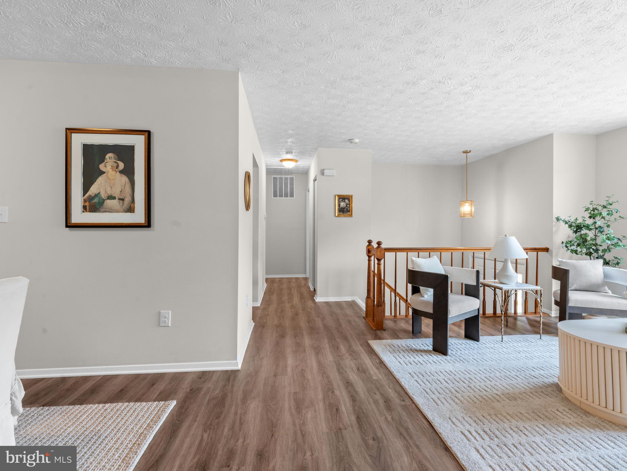 HARBOUR OAKS - Residential
