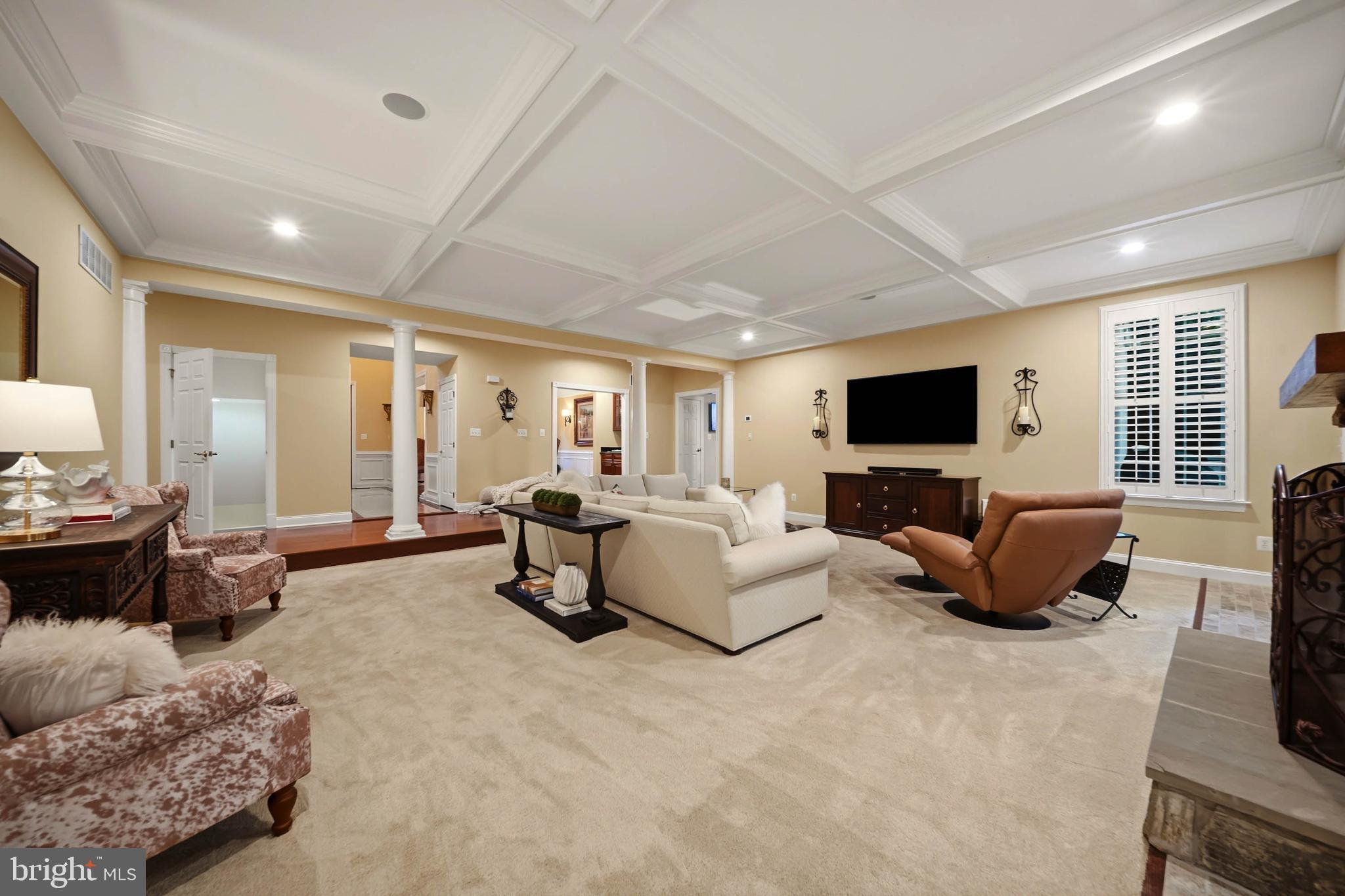 HUNT VALLEY CHASE - Residential