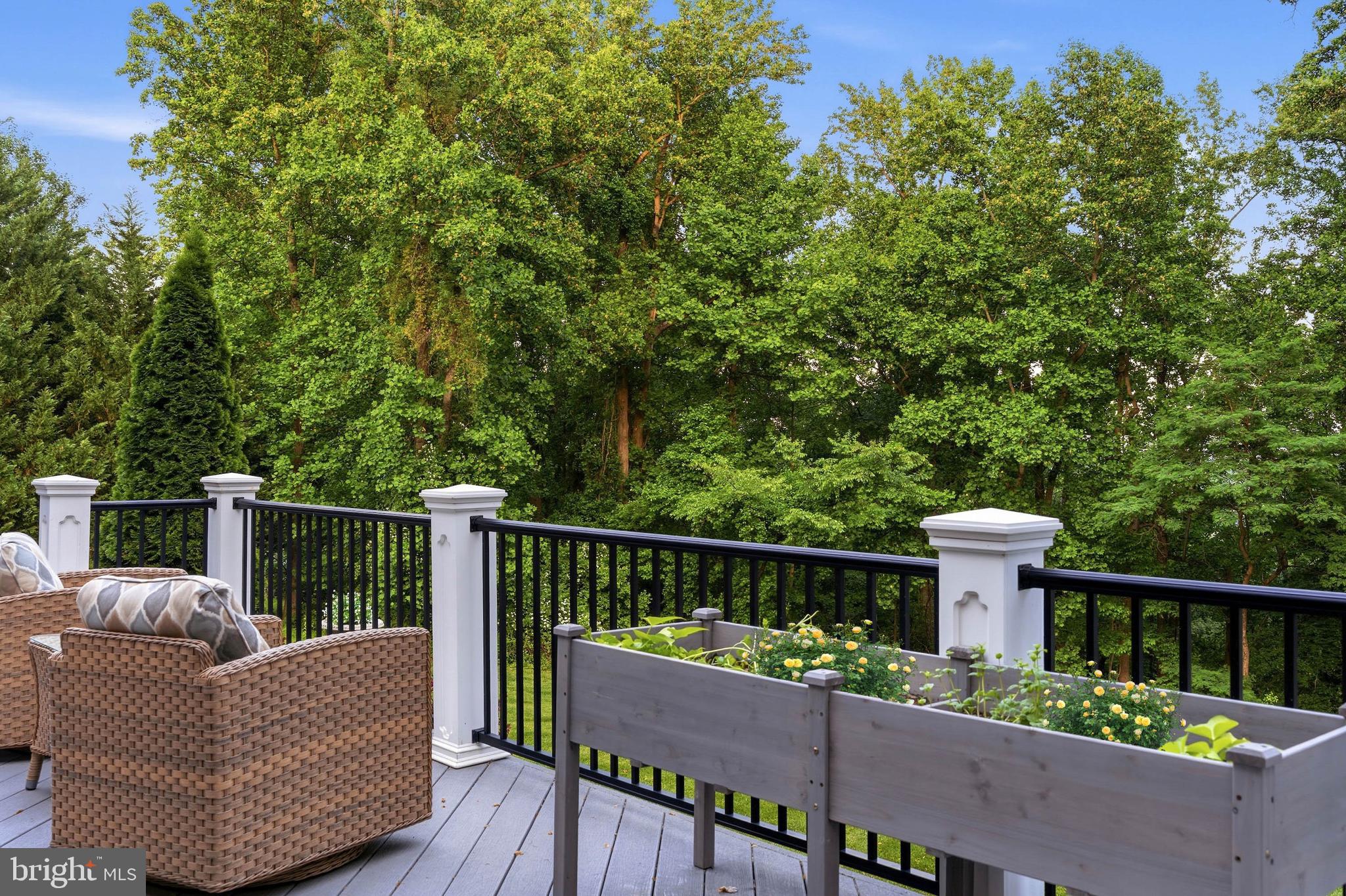 HUNT VALLEY CHASE - Residential