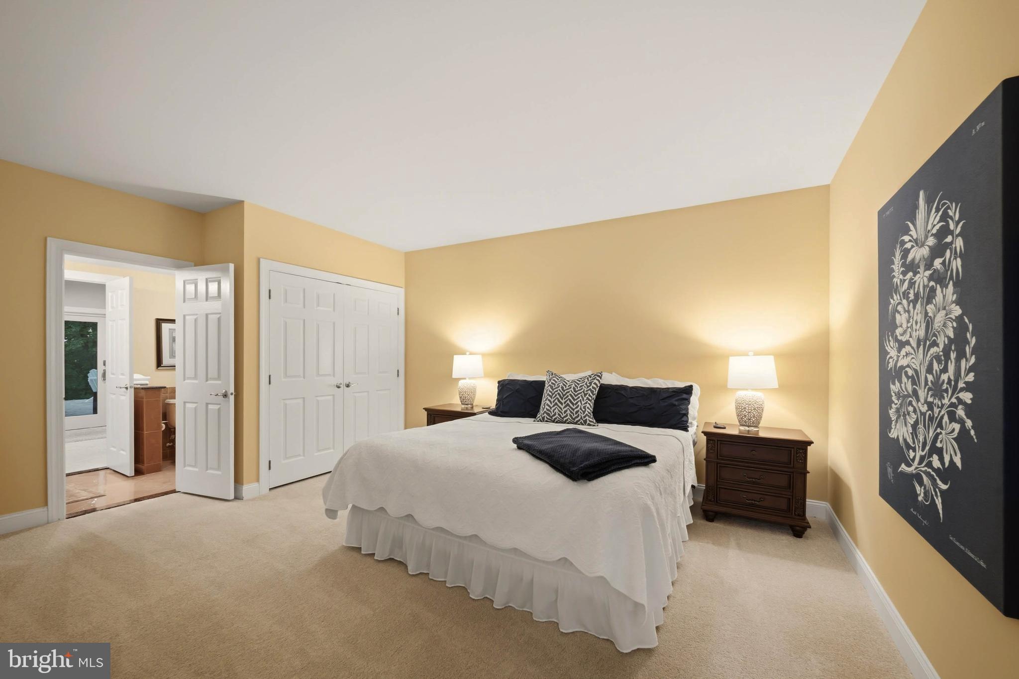 HUNT VALLEY CHASE - Residential