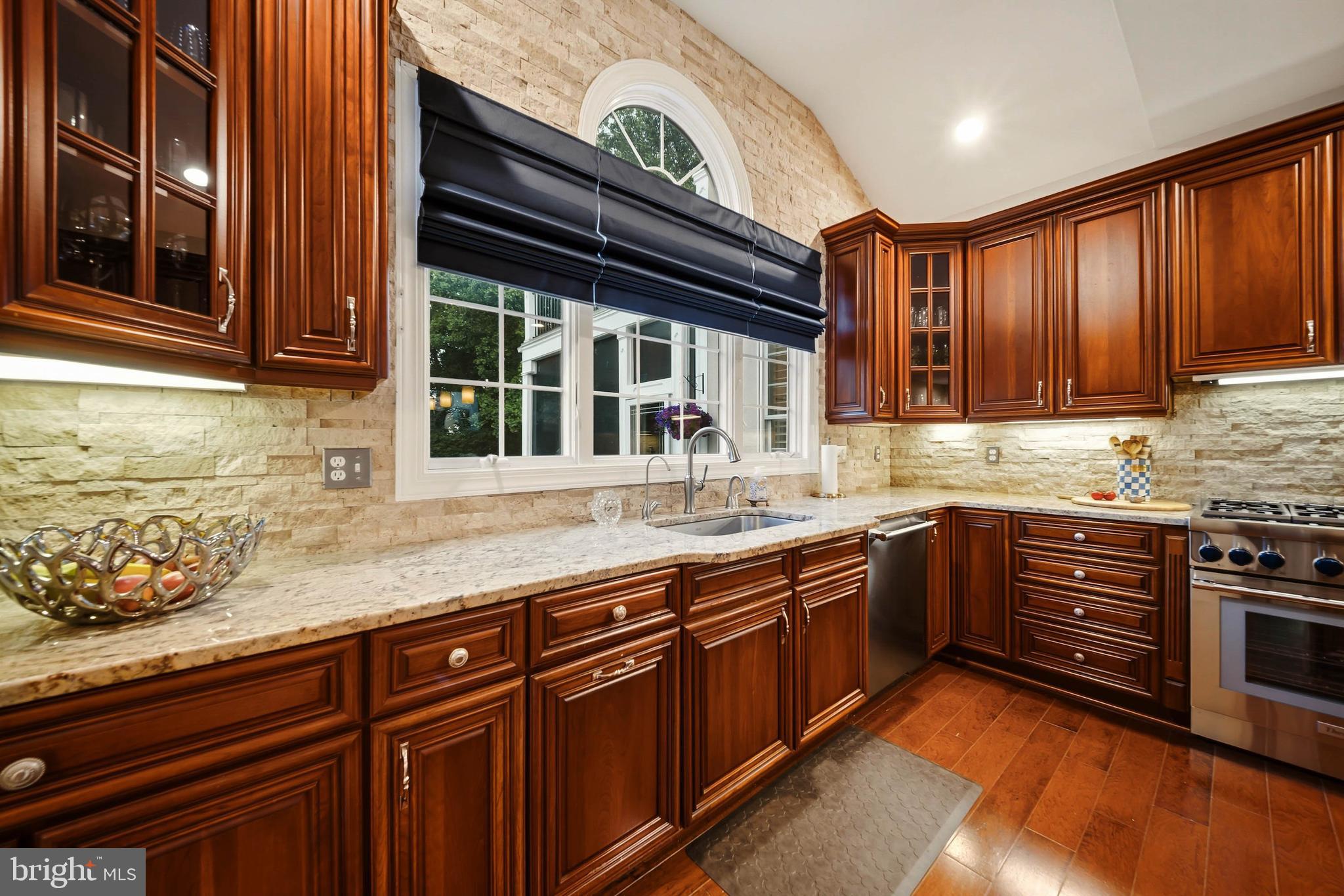 HUNT VALLEY CHASE - Residential