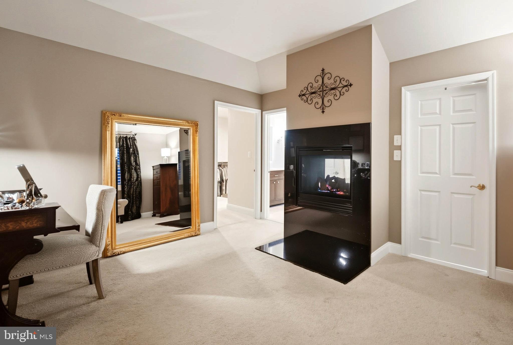 HUNT VALLEY CHASE - Residential