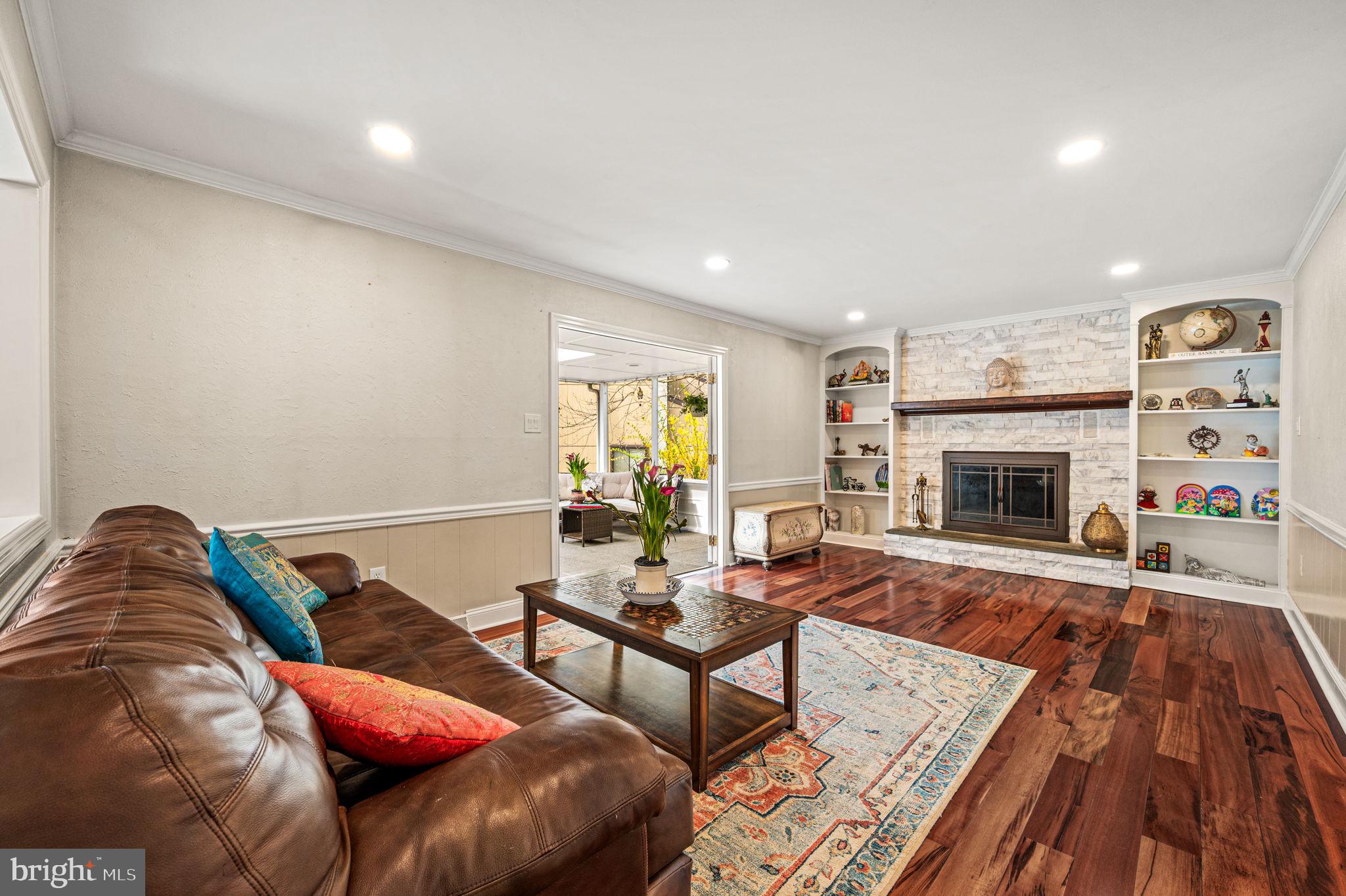 BROOKWOOD - Residential