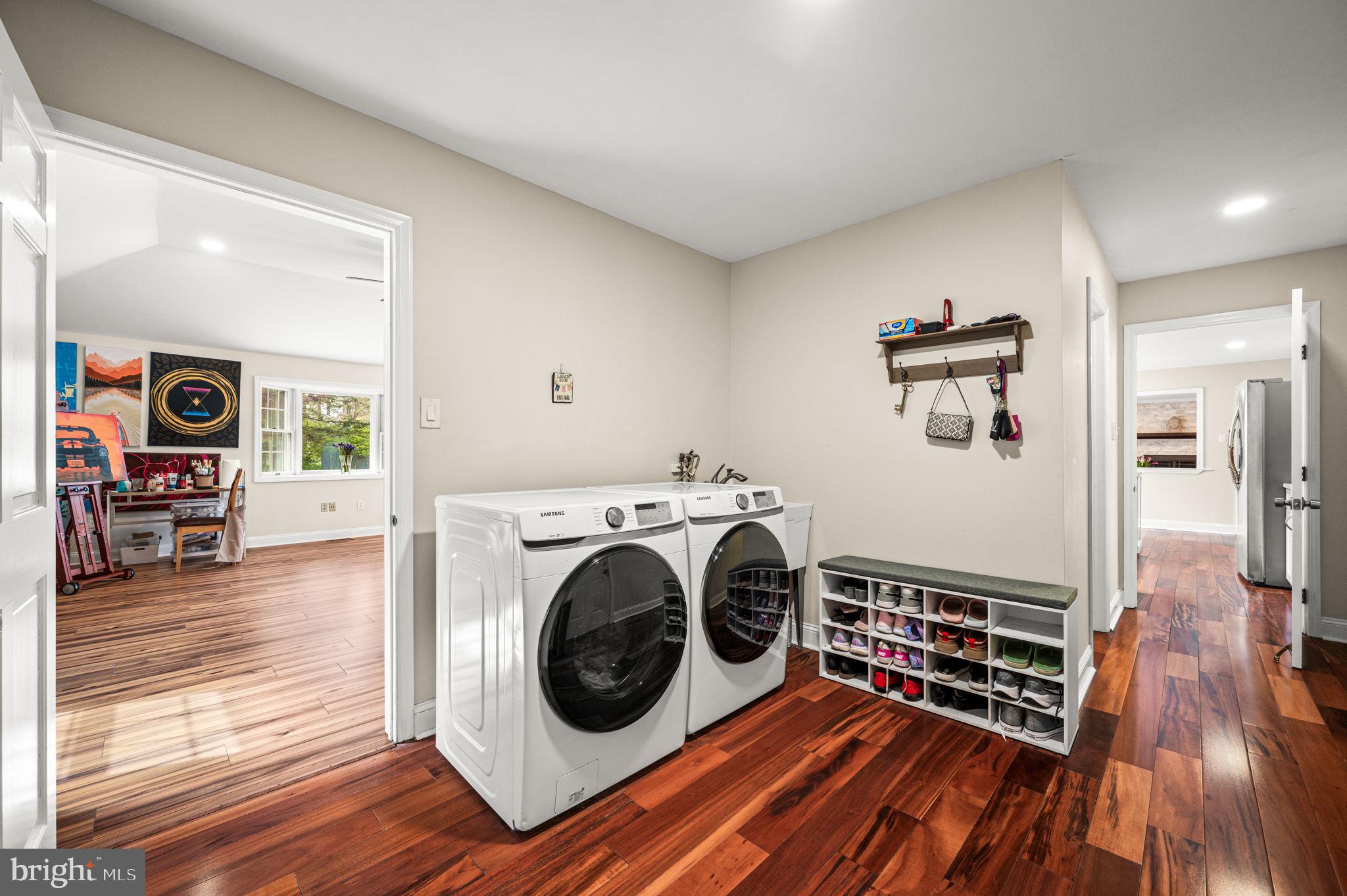 BROOKWOOD - Residential