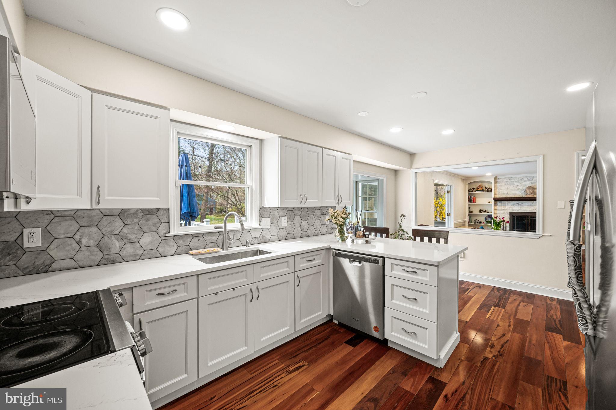 BROOKWOOD - Residential