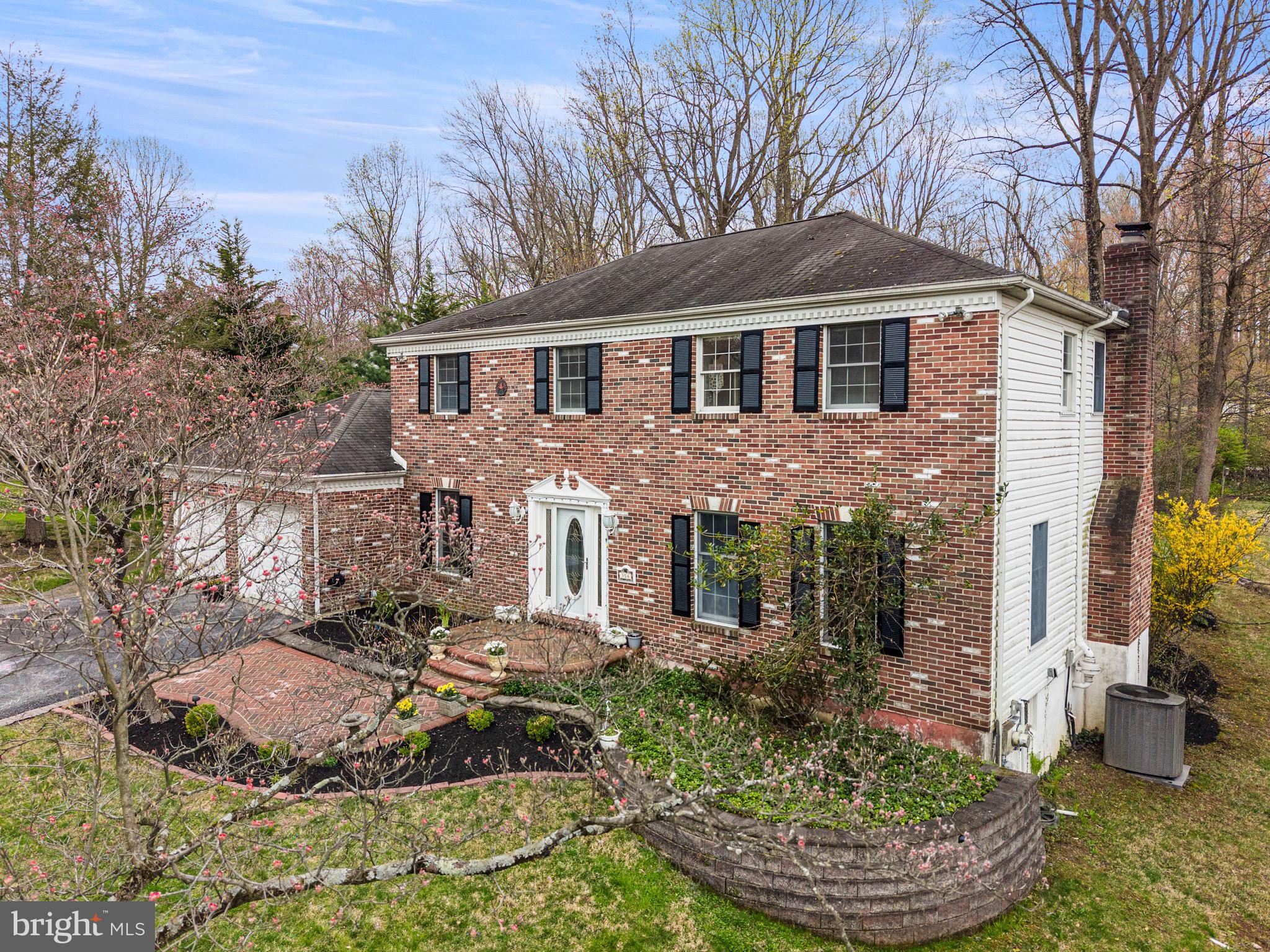 BROOKWOOD - Residential
