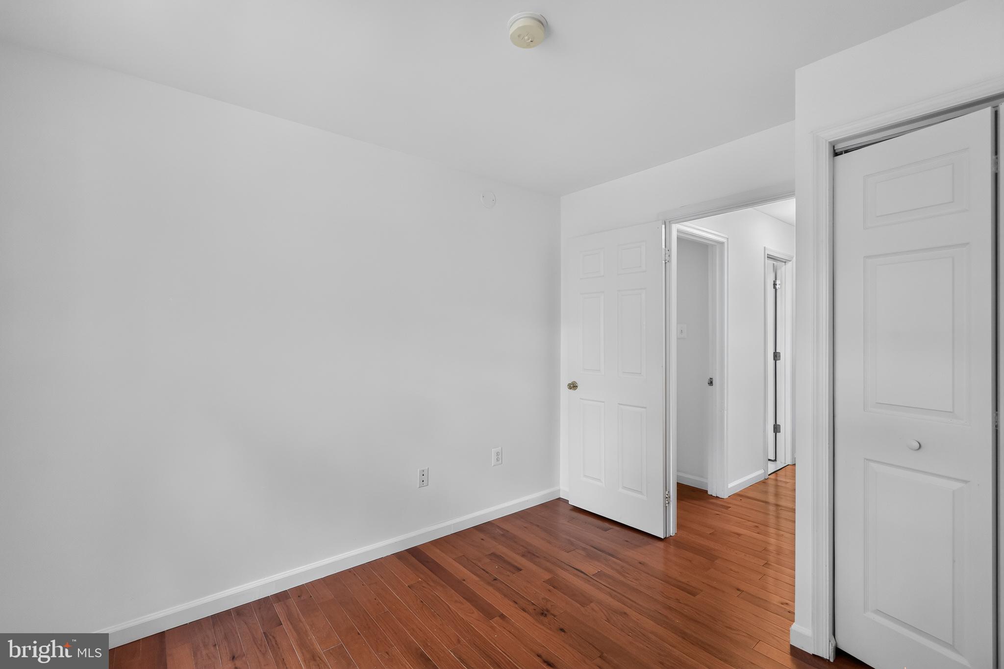 OLDE SENECA WOODS - Residential