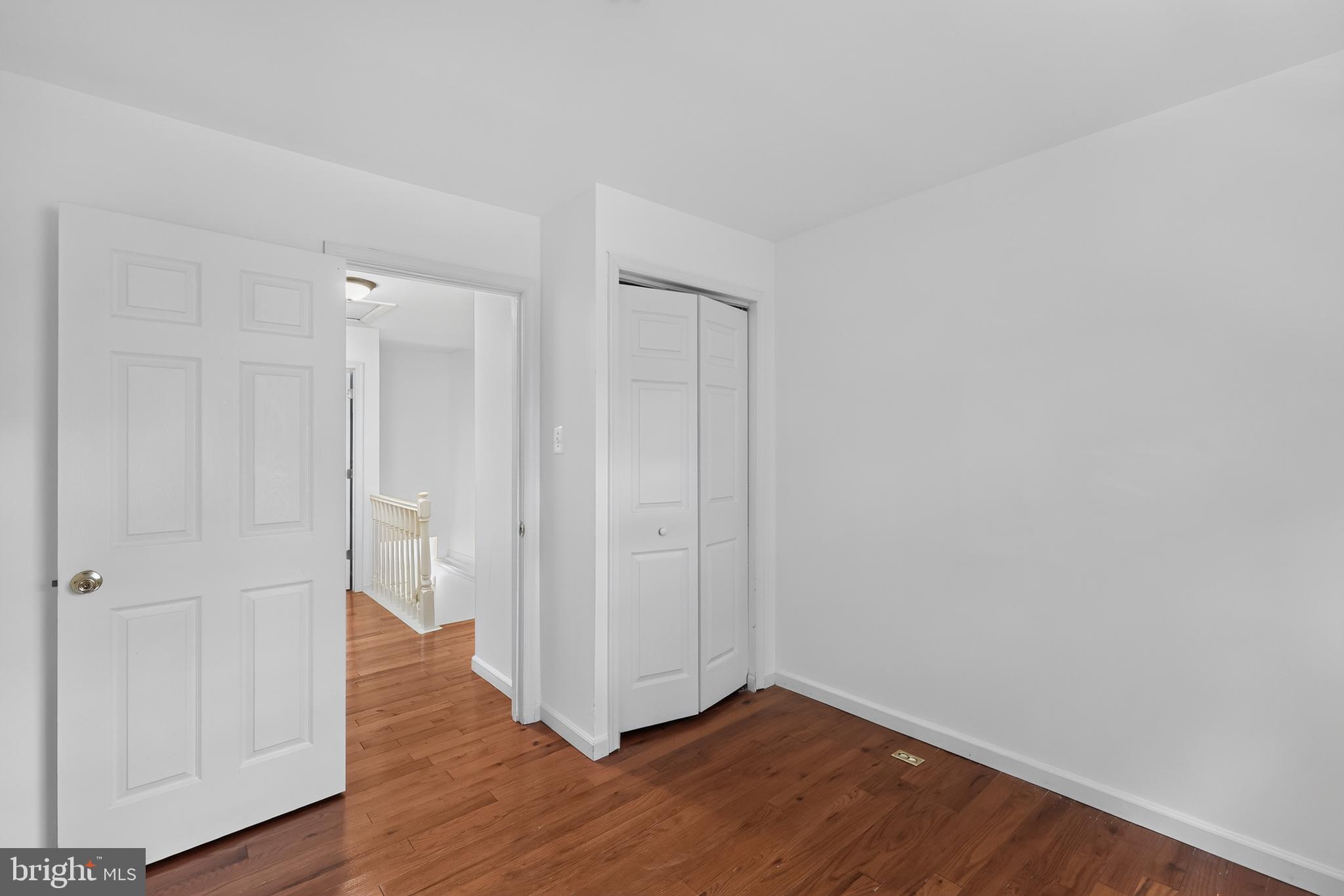 OLDE SENECA WOODS - Residential