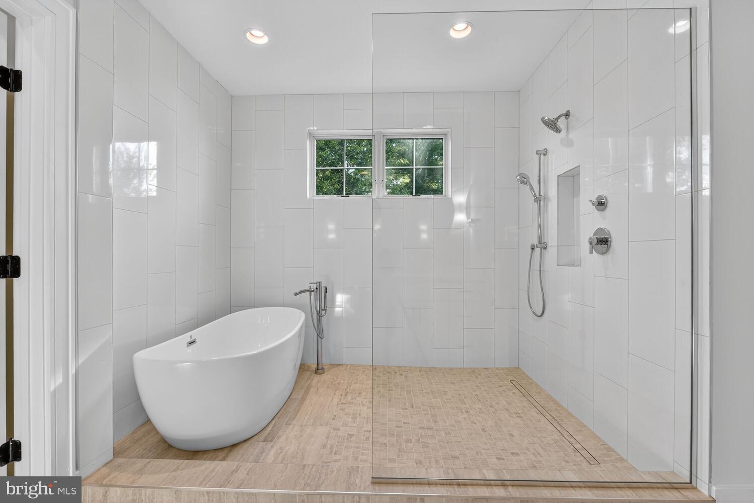 HUNTINGTON TERRACE - Residential