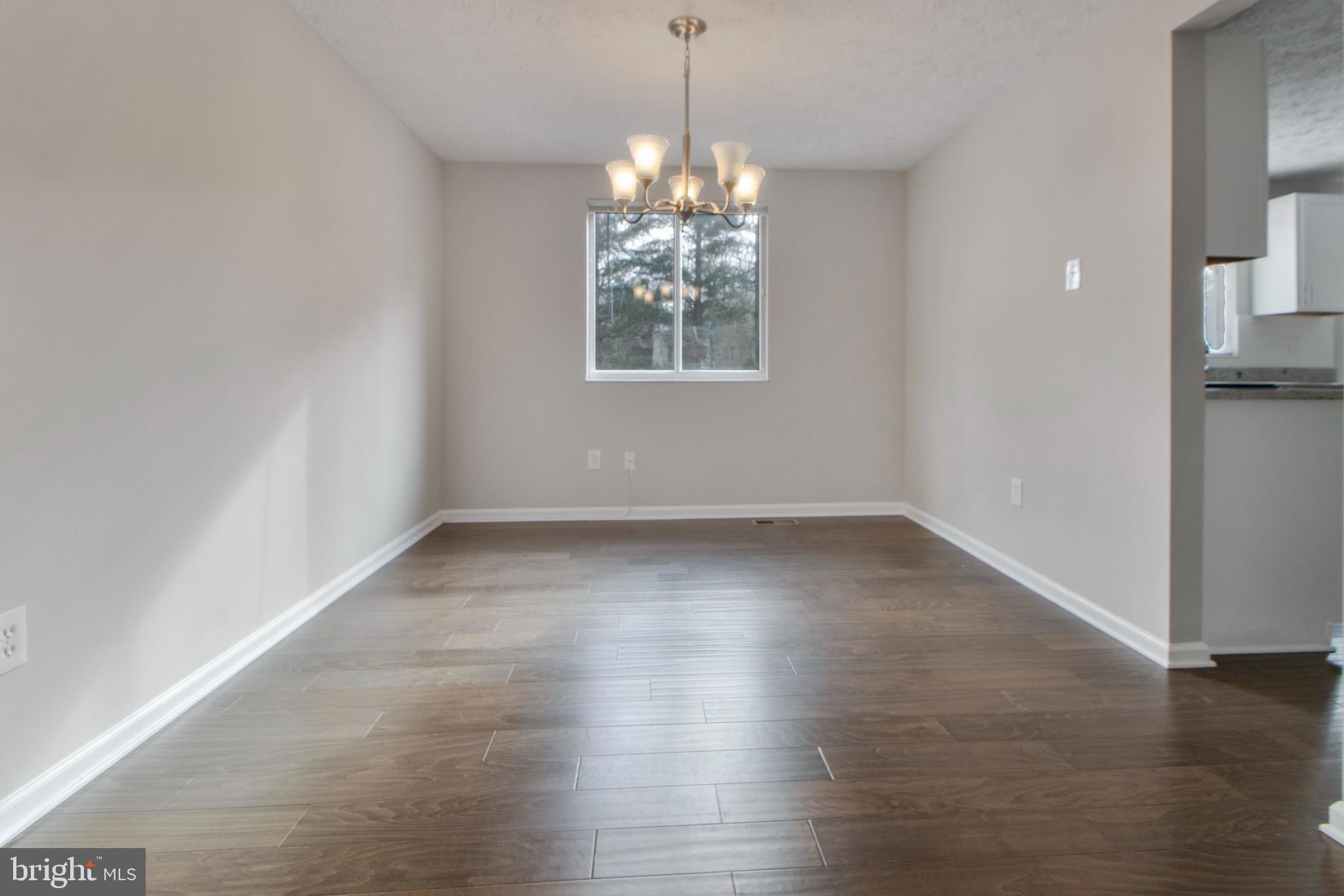 NORTH SPRINGFIELD PARK - Residential Lease