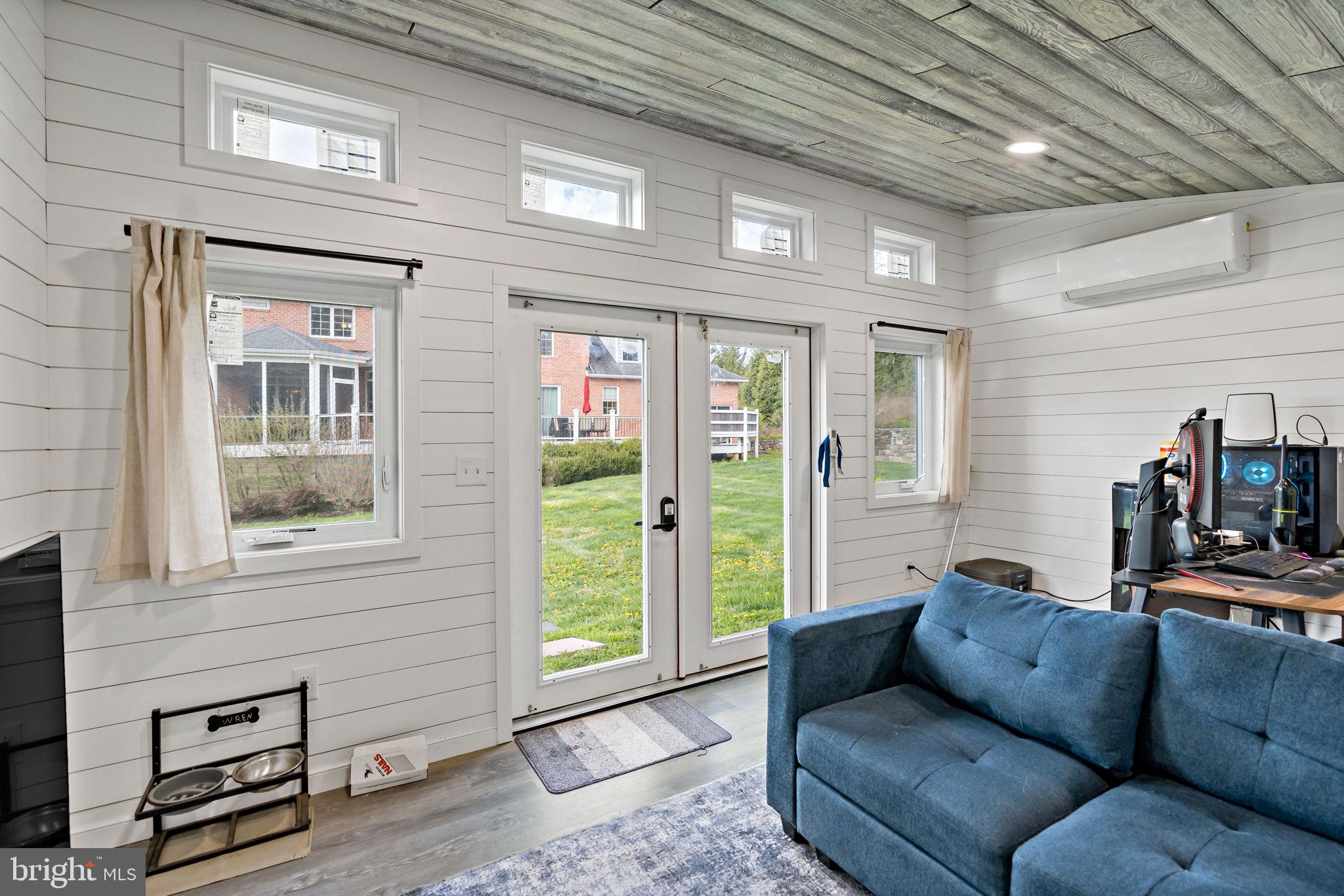 SPRINGS AT SHEPHERDSTOWN - Residential