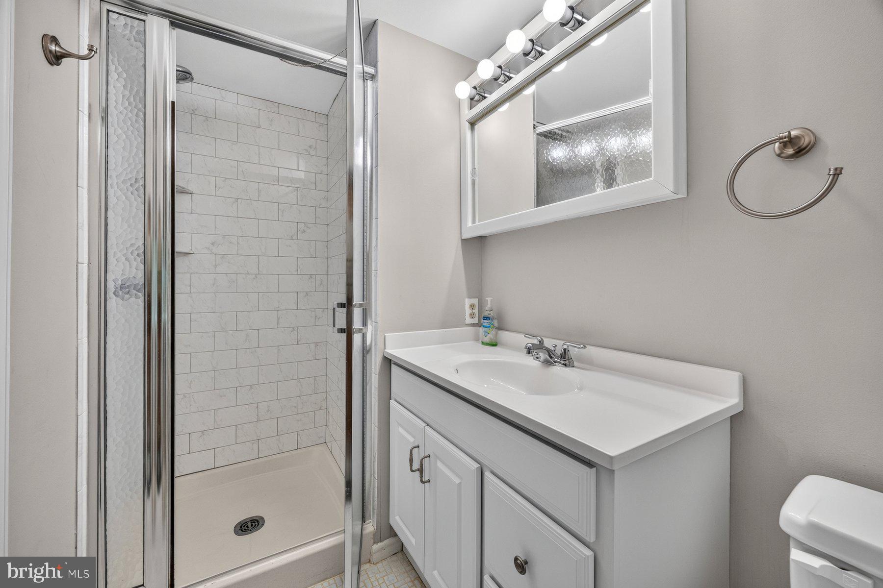 HICKORY RIDGE - Residential