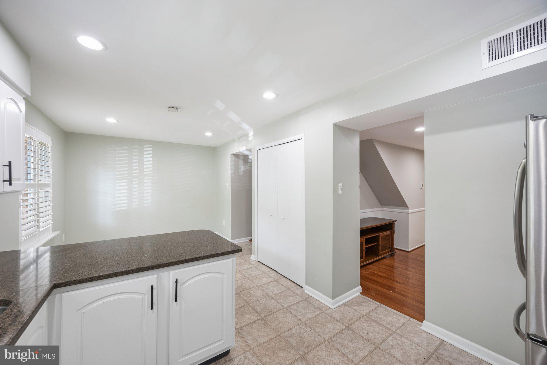 HICKORY RIDGE - Residential