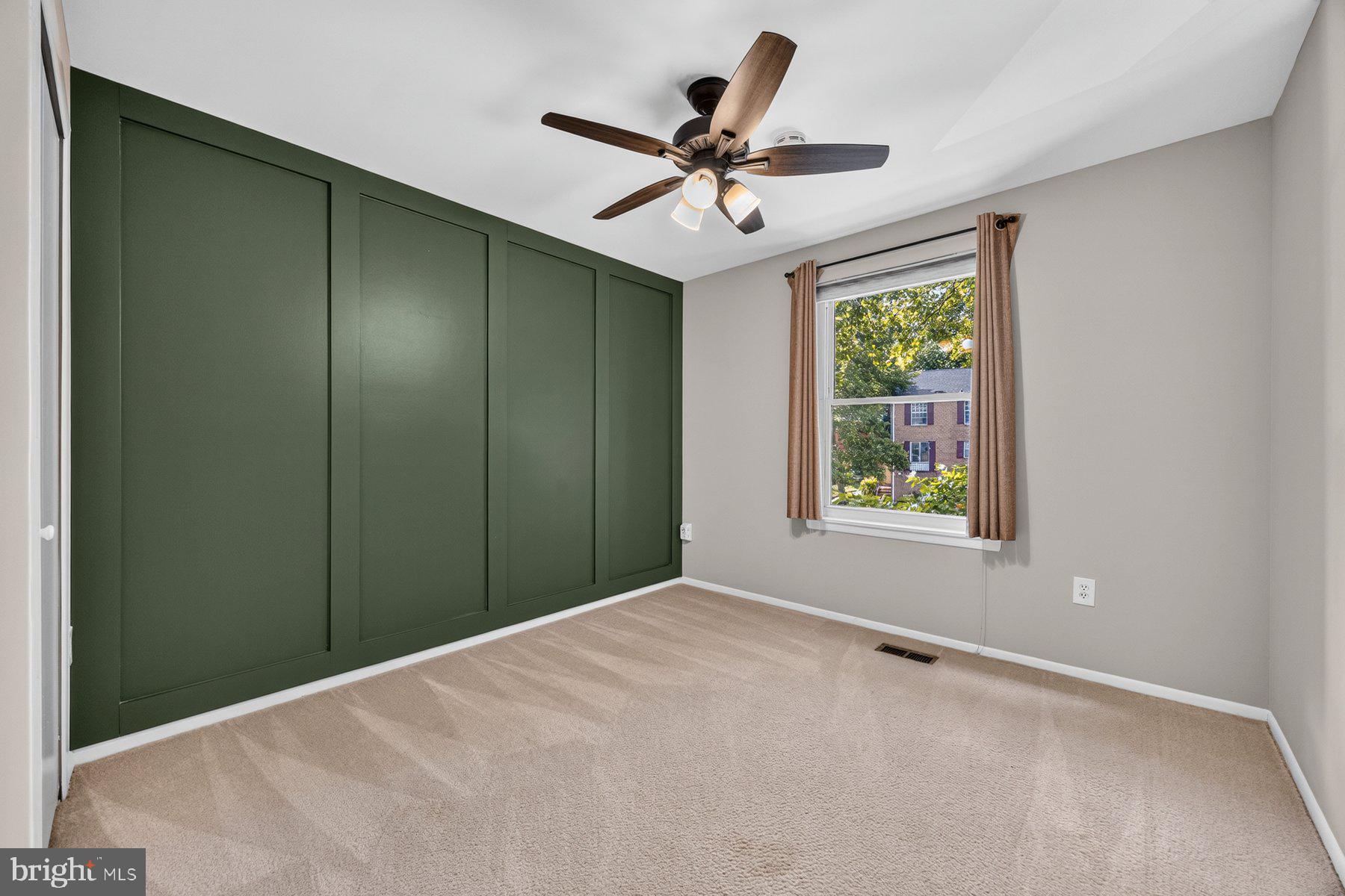 HICKORY RIDGE - Residential