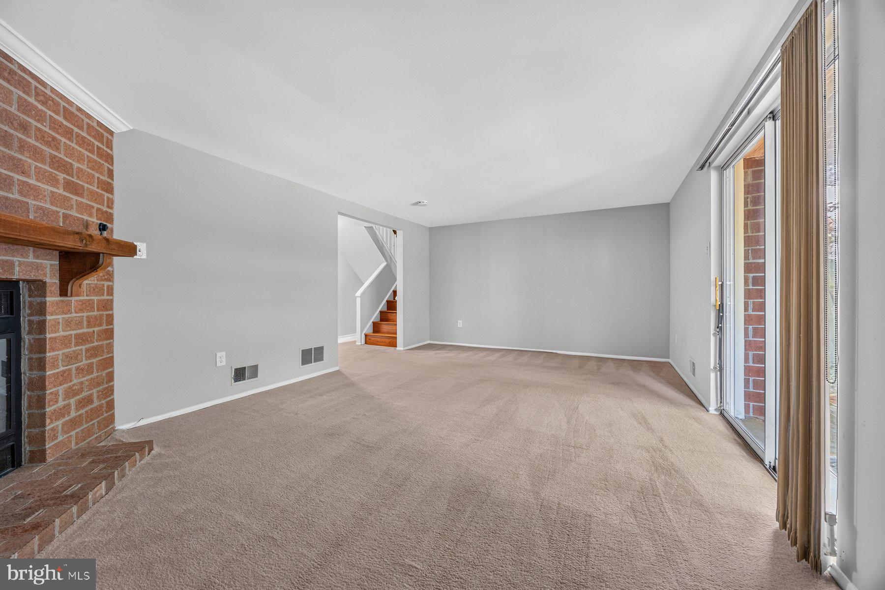 HICKORY RIDGE - Residential