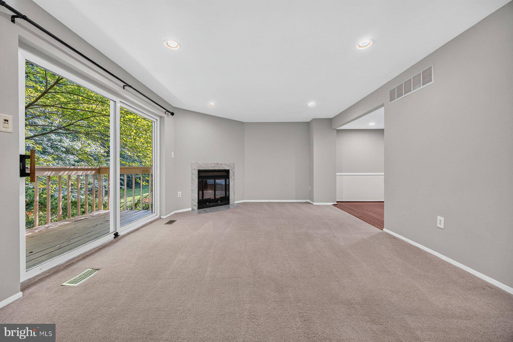 HICKORY RIDGE - Residential