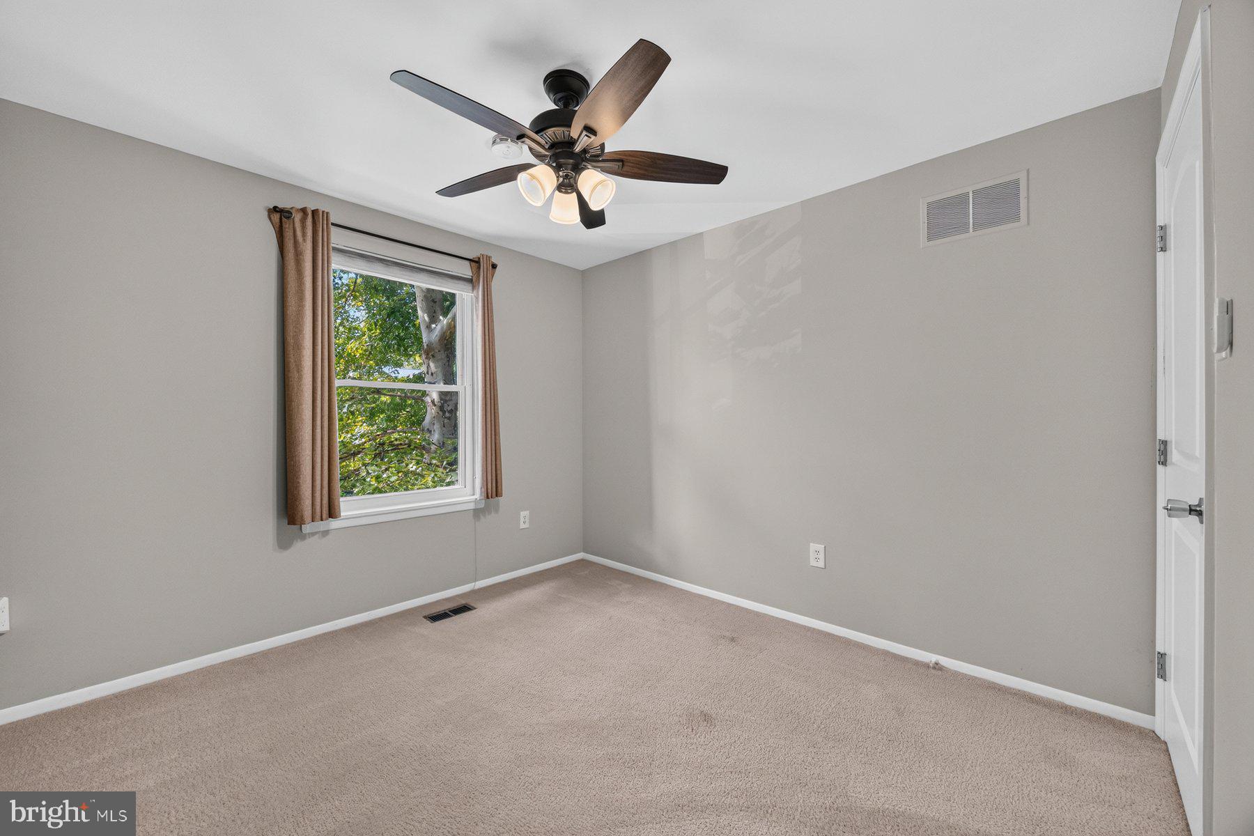 HICKORY RIDGE - Residential