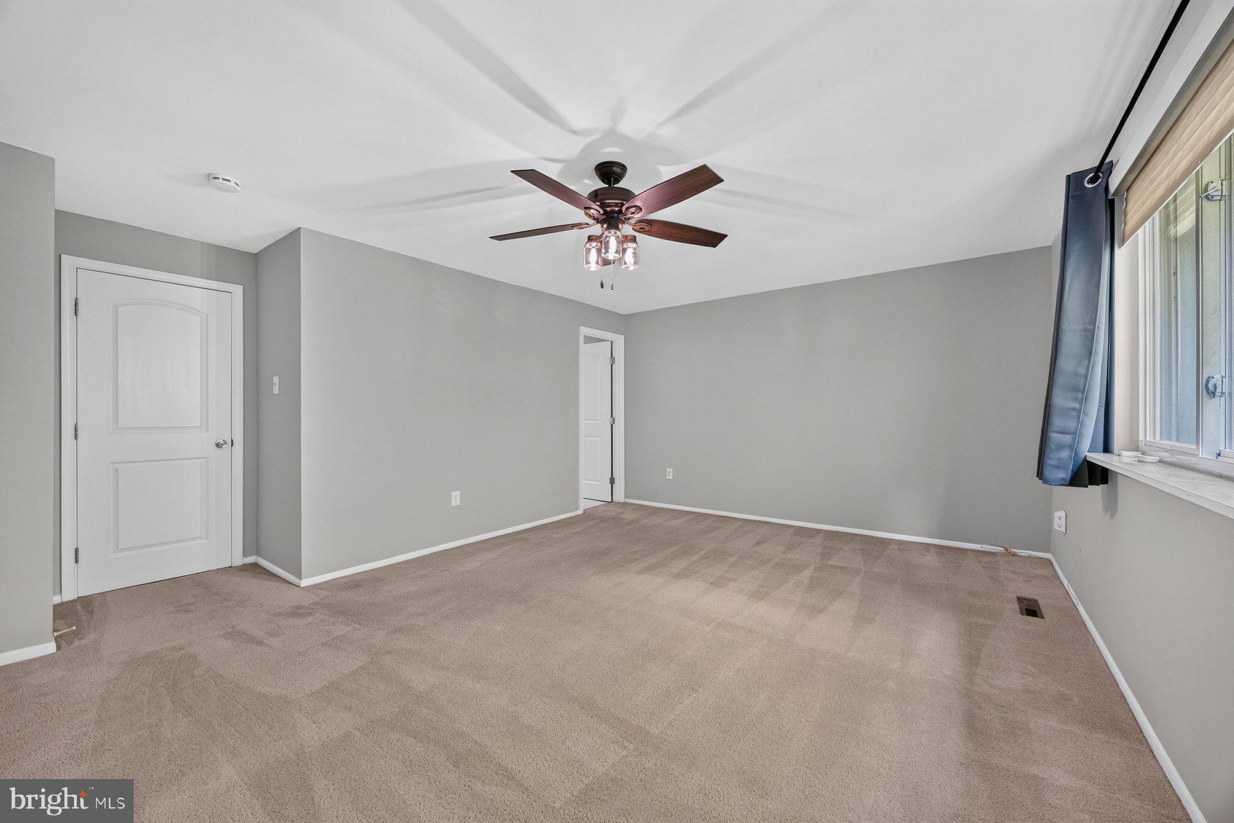 HICKORY RIDGE - Residential