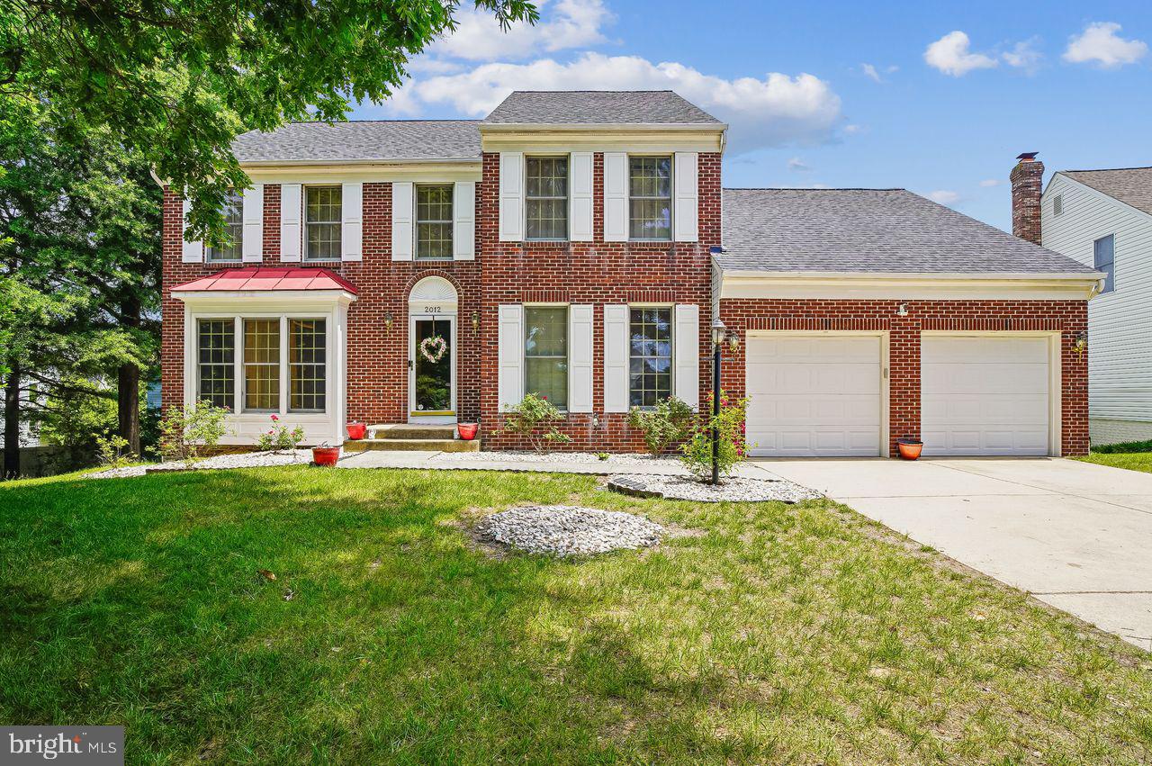 SEVEN OAKS - Residential