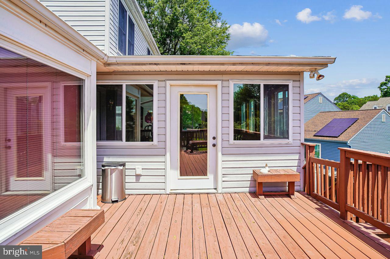 SEVEN OAKS - Residential