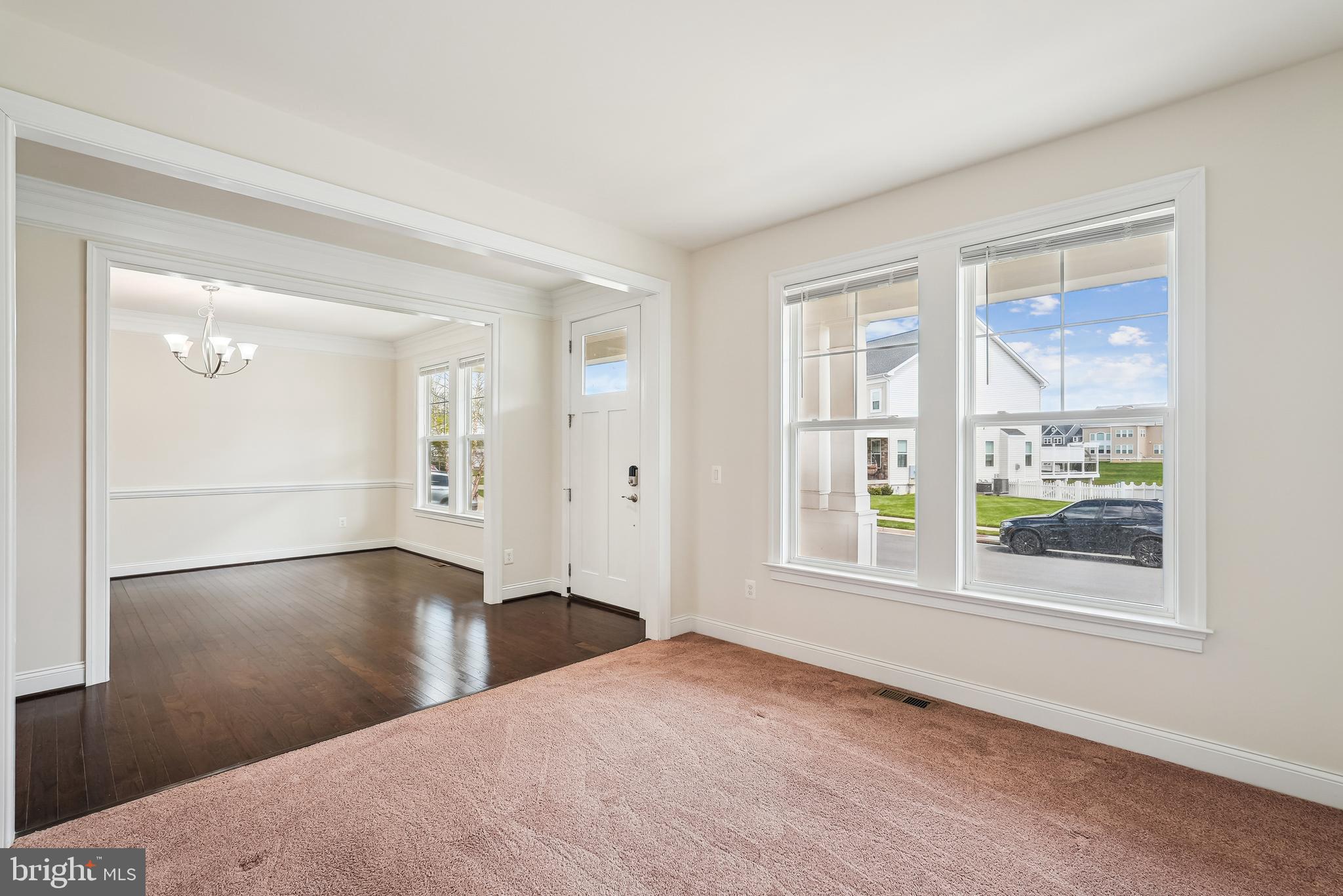 WESTBURY GLEN - Residential