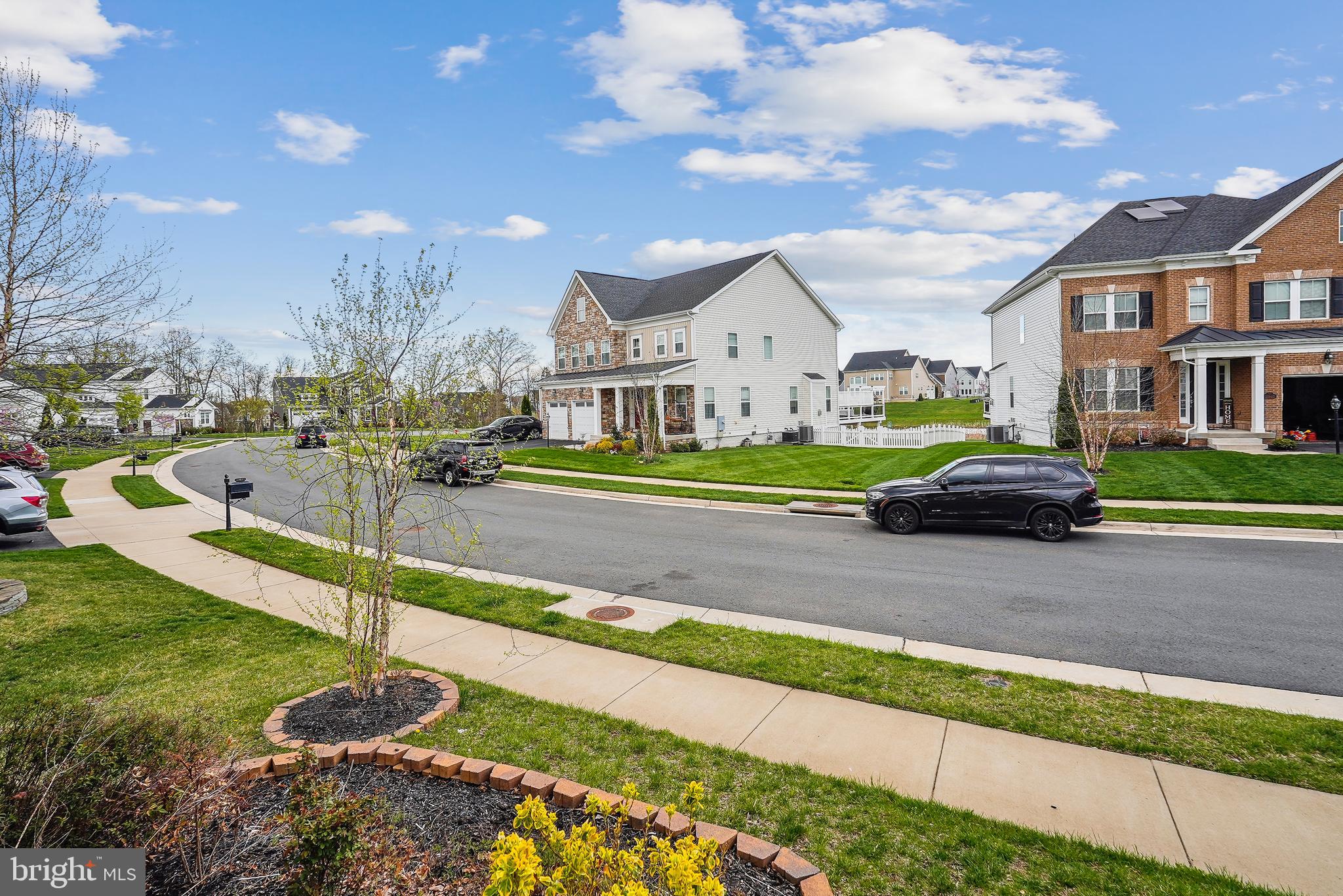 WESTBURY GLEN - Residential