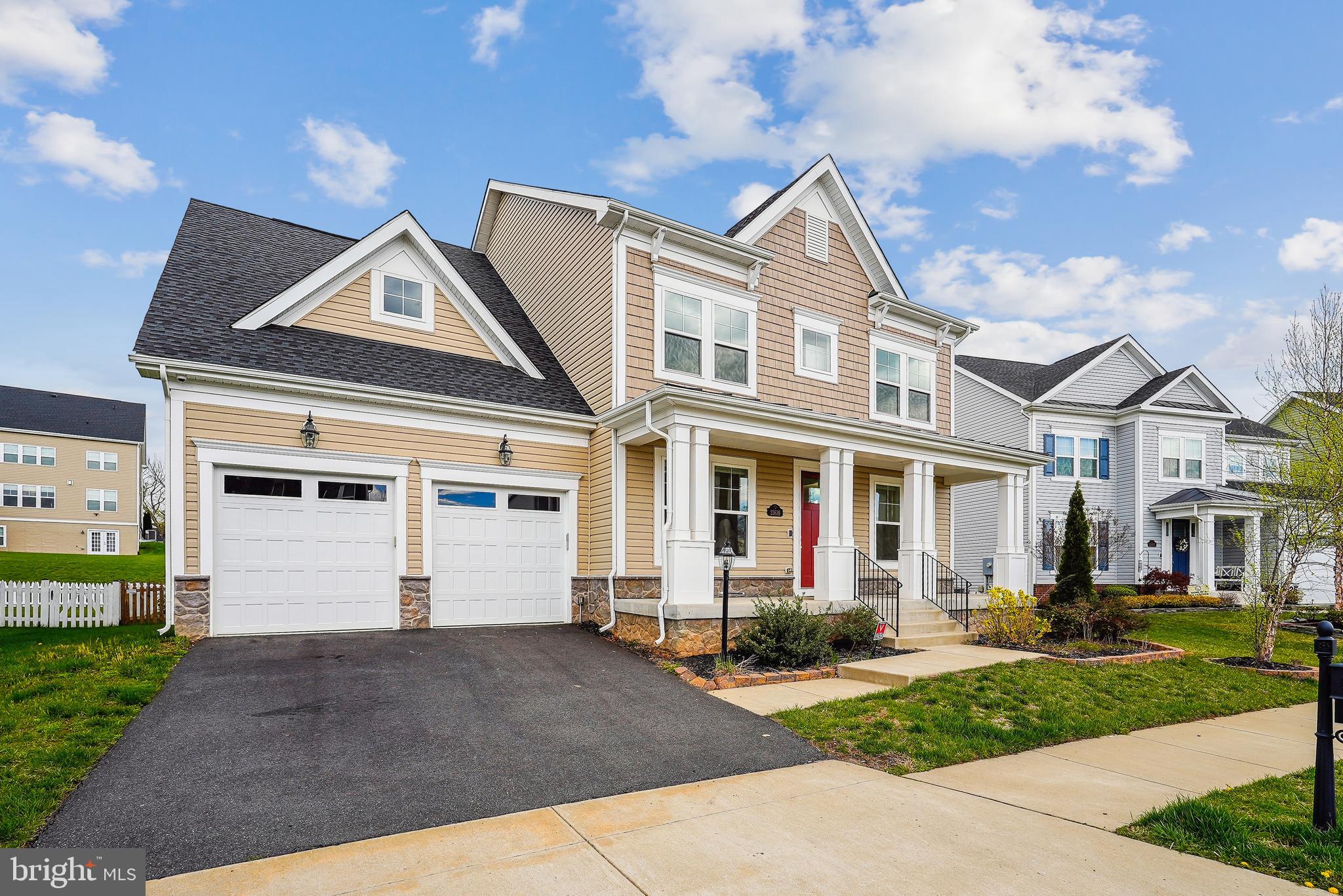 WESTBURY GLEN - Residential
