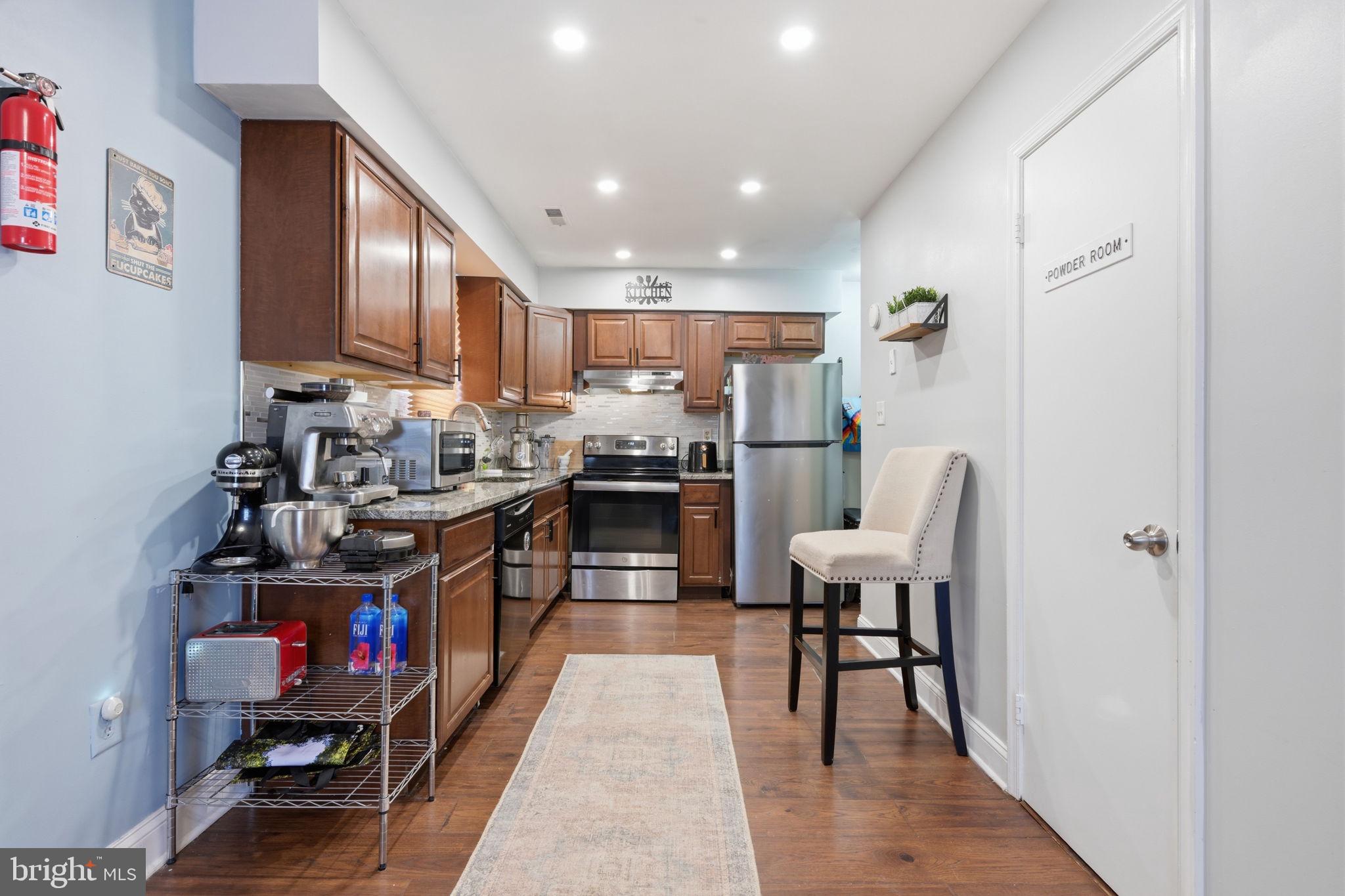 LAUREL LAKES PLAT 2 - Residential