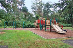 WESTBRIAR PLAZA - Residential