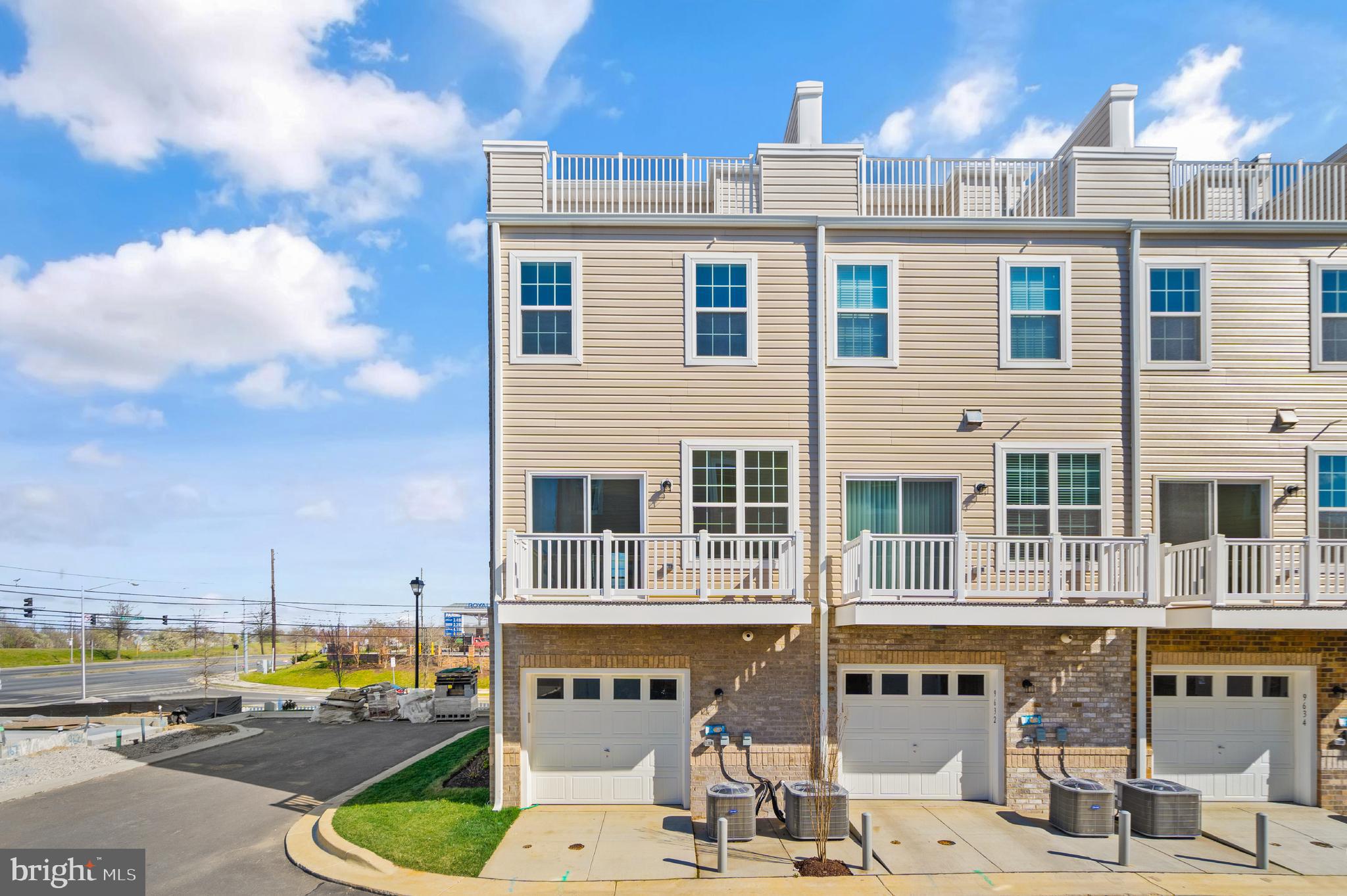 WESTPHALIA ROW - Residential Lease