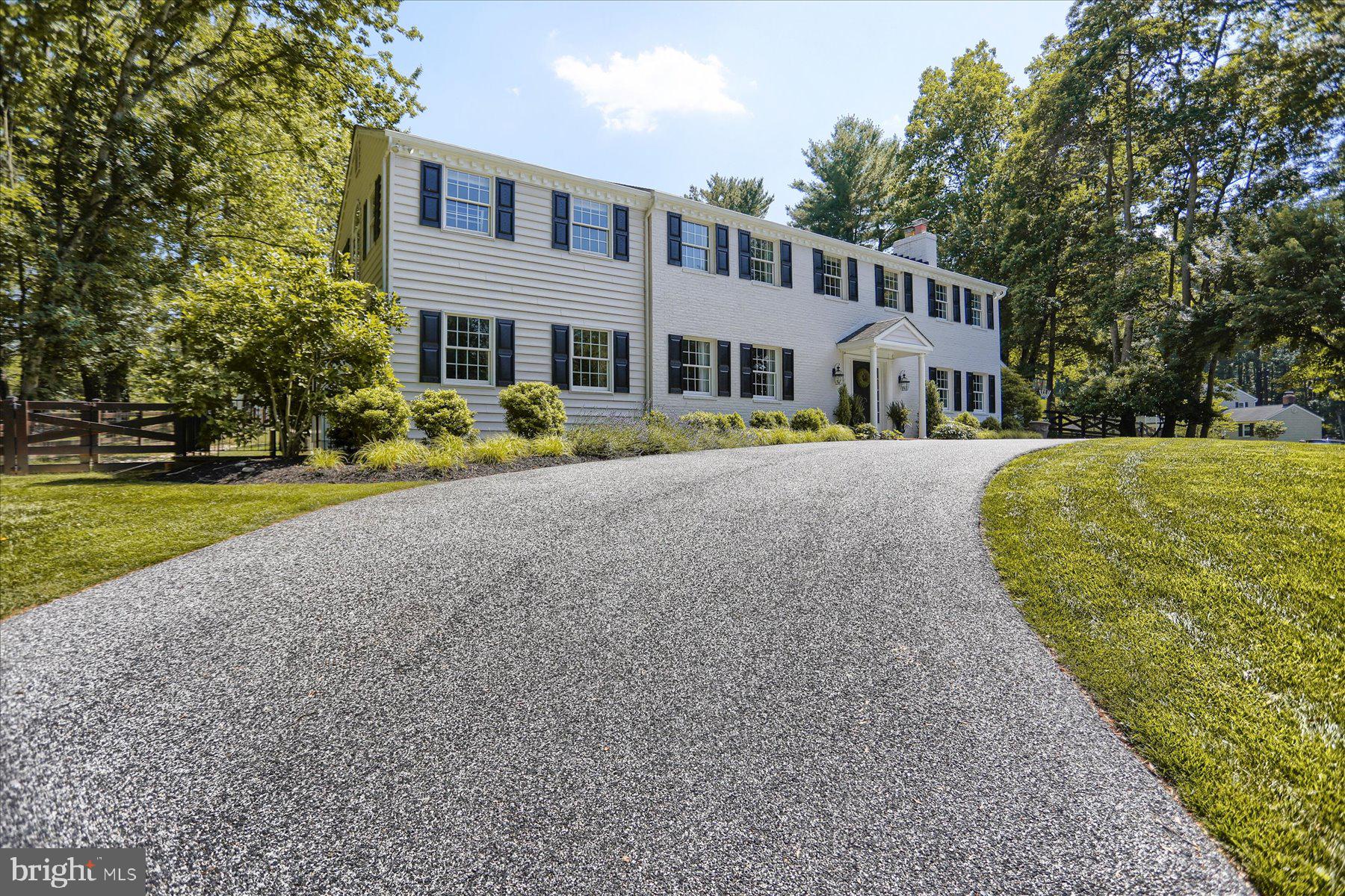 HICKORY MEADOW - Residential