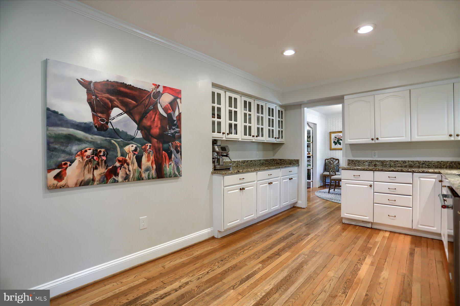 HICKORY MEADOW - Residential