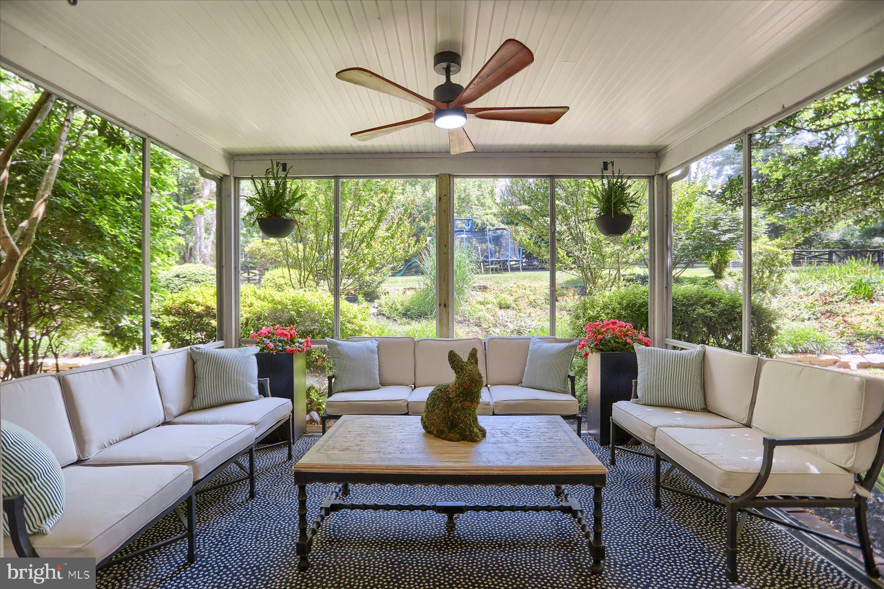 HICKORY MEADOW - Residential