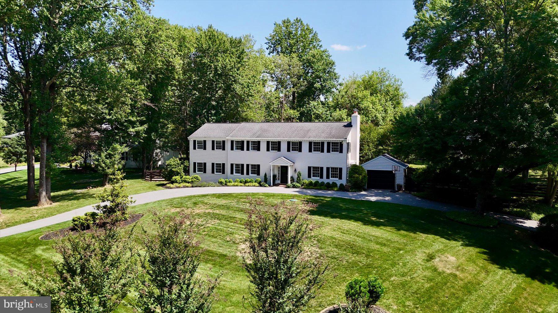 HICKORY MEADOW - Residential