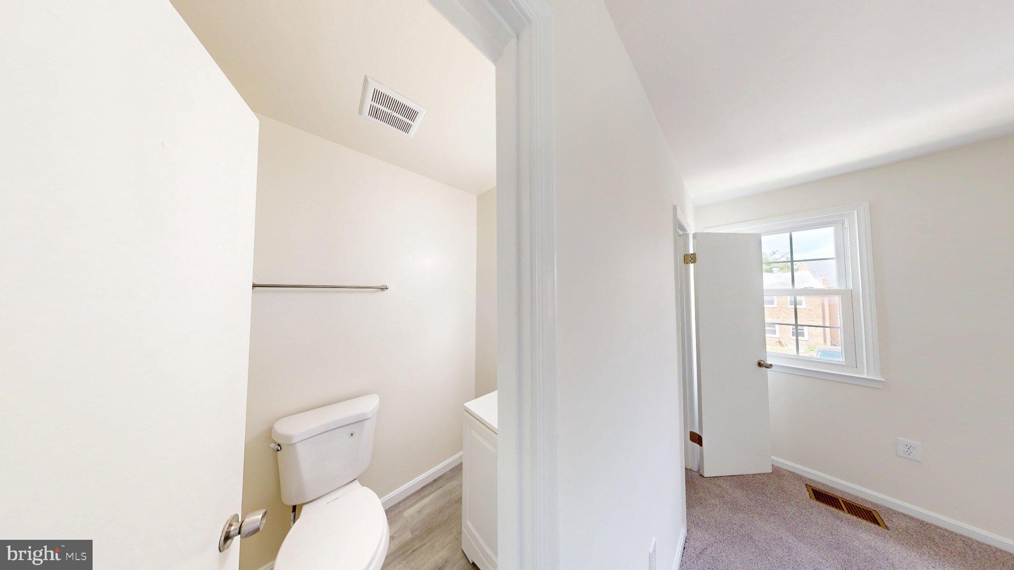 SHADY GROVE VILLAGE - Residential