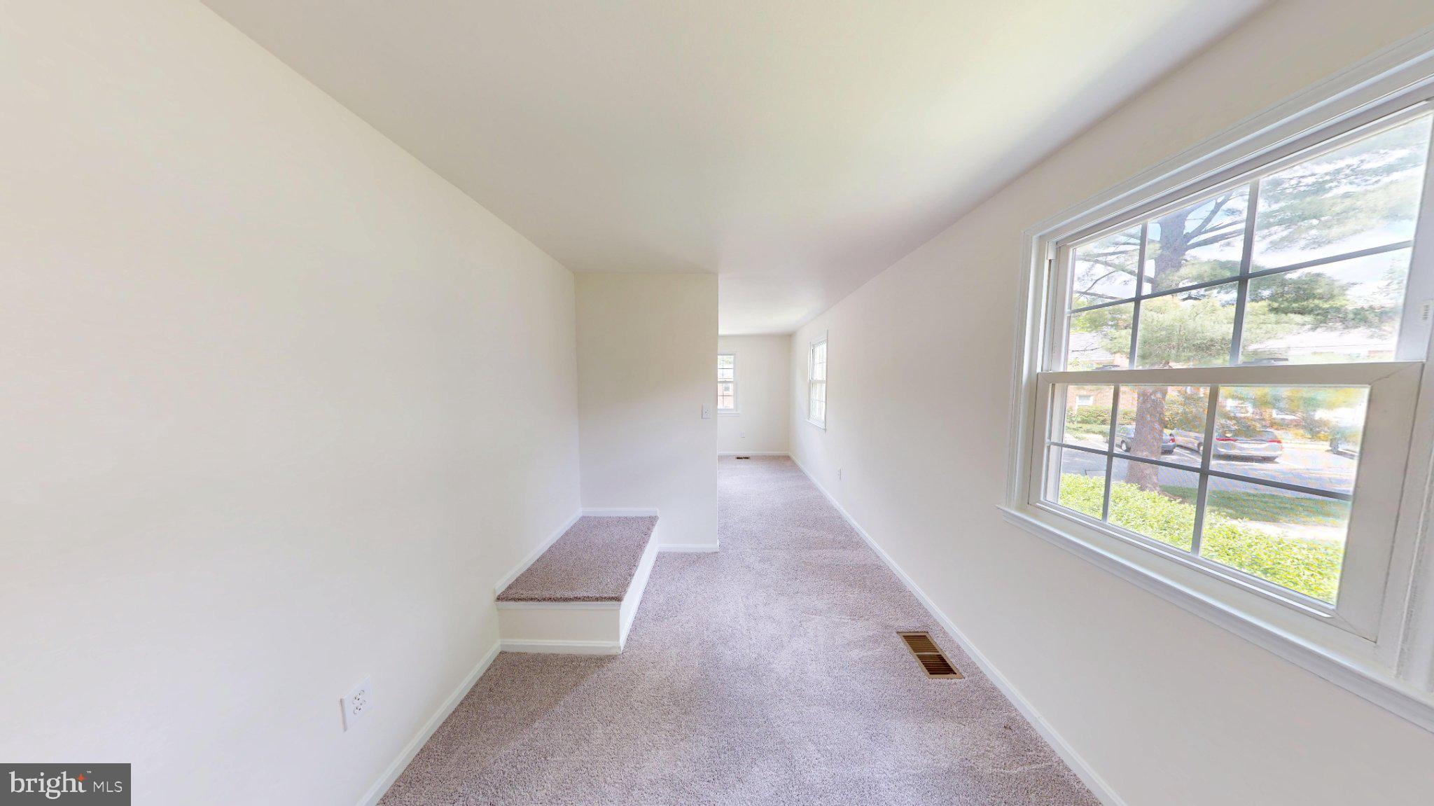 SHADY GROVE VILLAGE - Residential