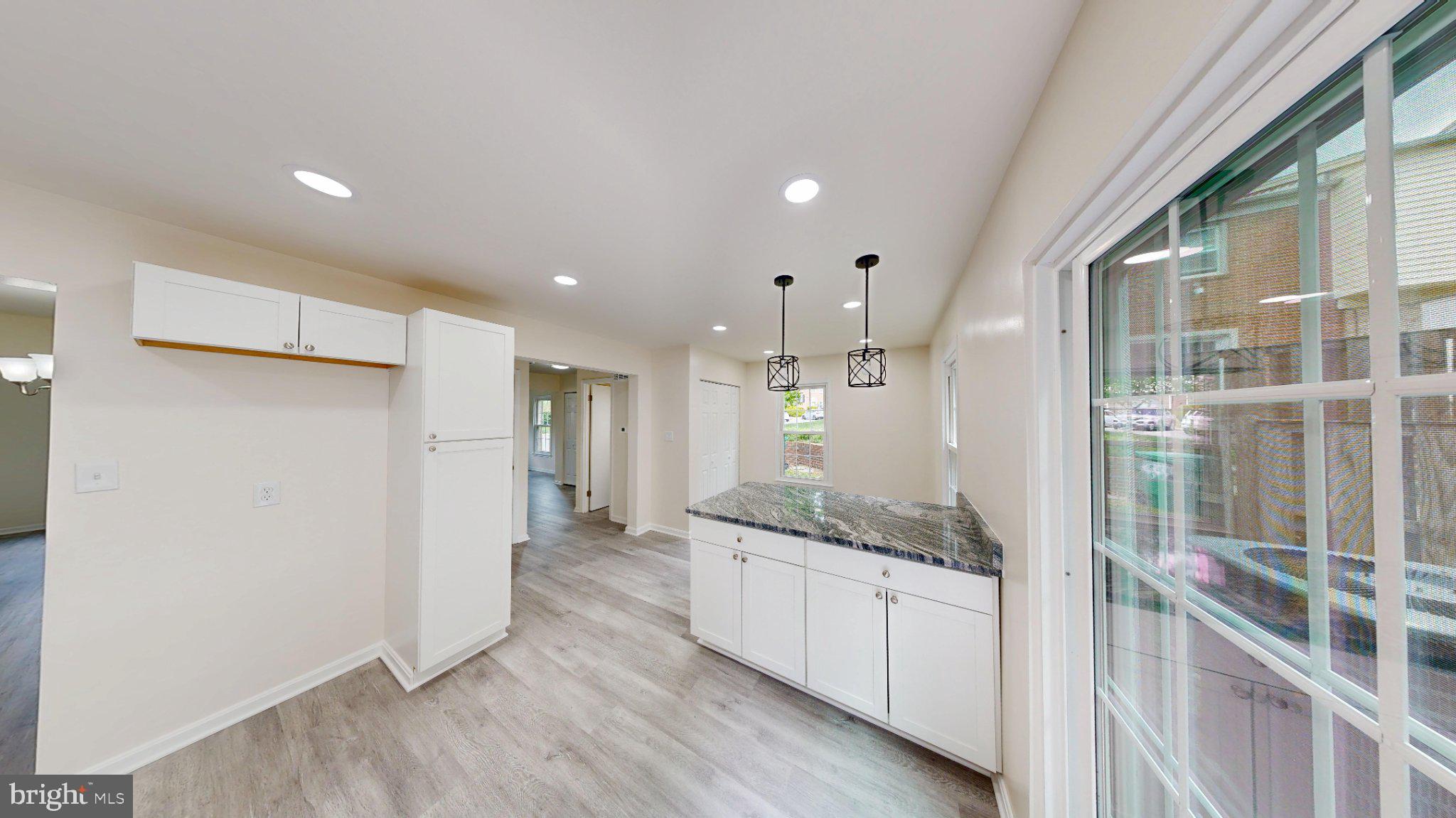 SHADY GROVE VILLAGE - Residential