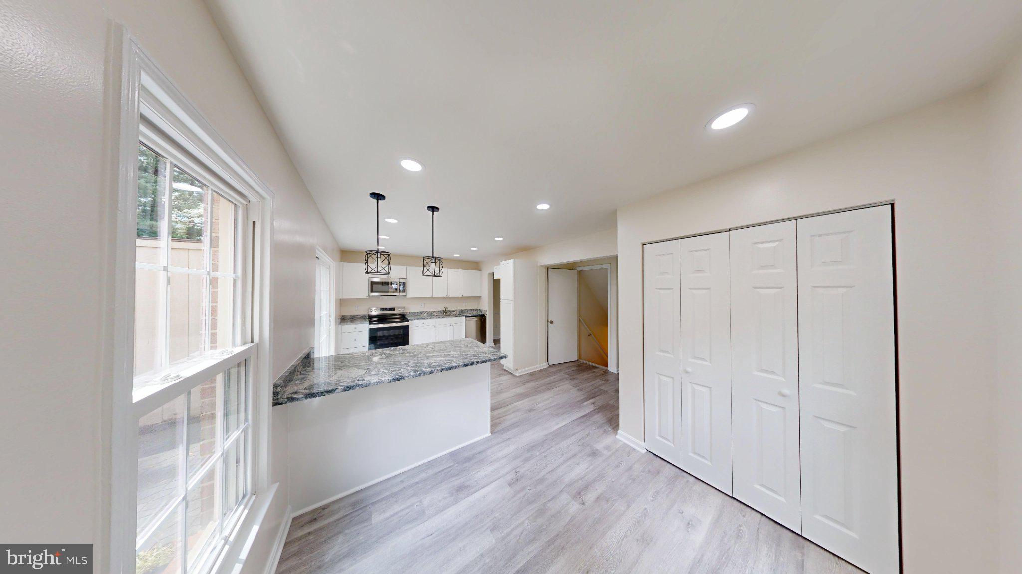 SHADY GROVE VILLAGE - Residential